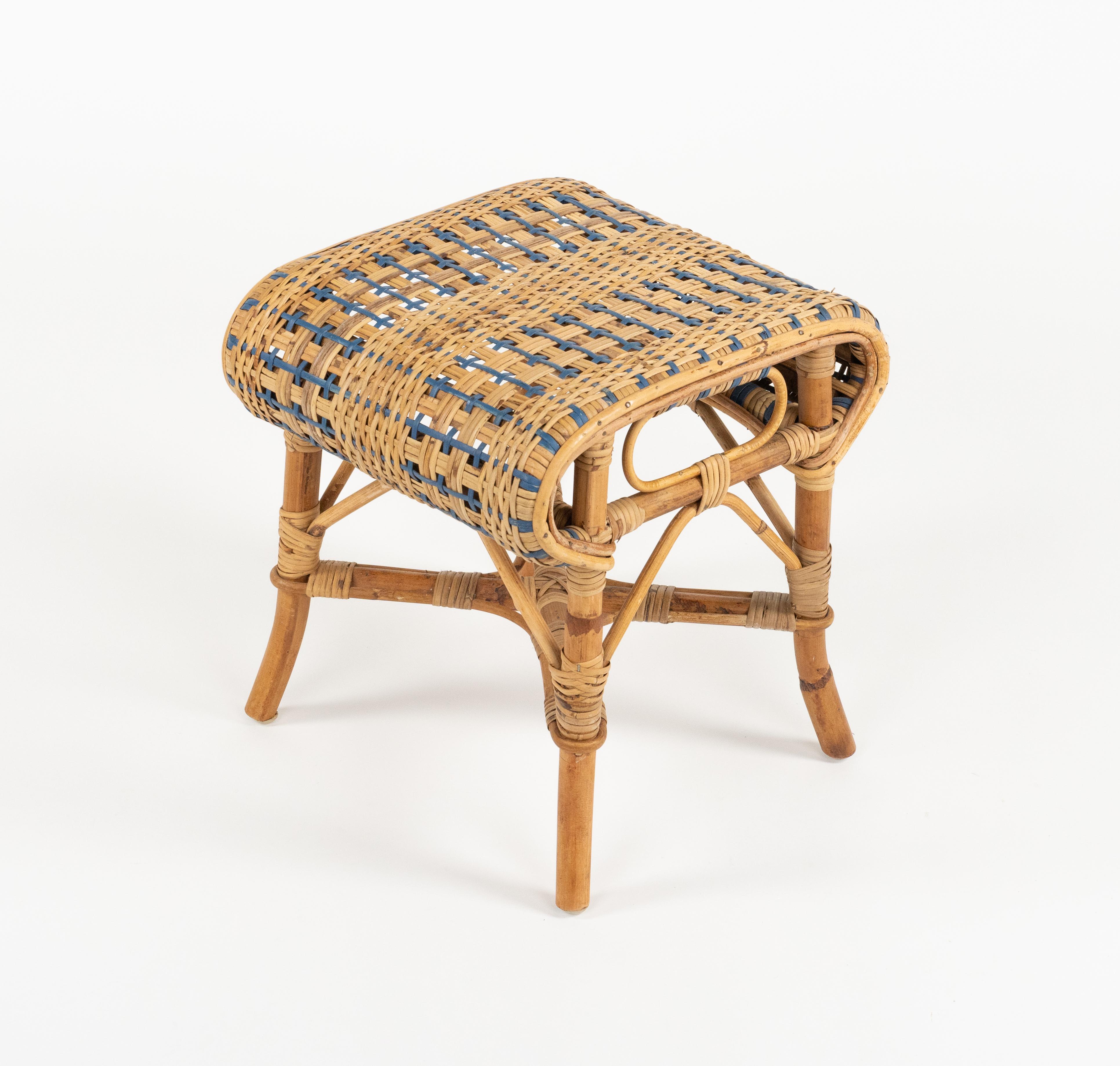 Bambou Table d'appoint ou pouf en rotin et bambou du milieu du siècle dernier, Italie, années 1960 en vente
