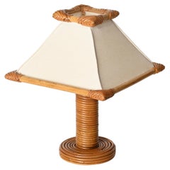 Lampe de bureau du milieu du siècle dernier en rotin et bambou d'après Louis Sognot, France, années 1960