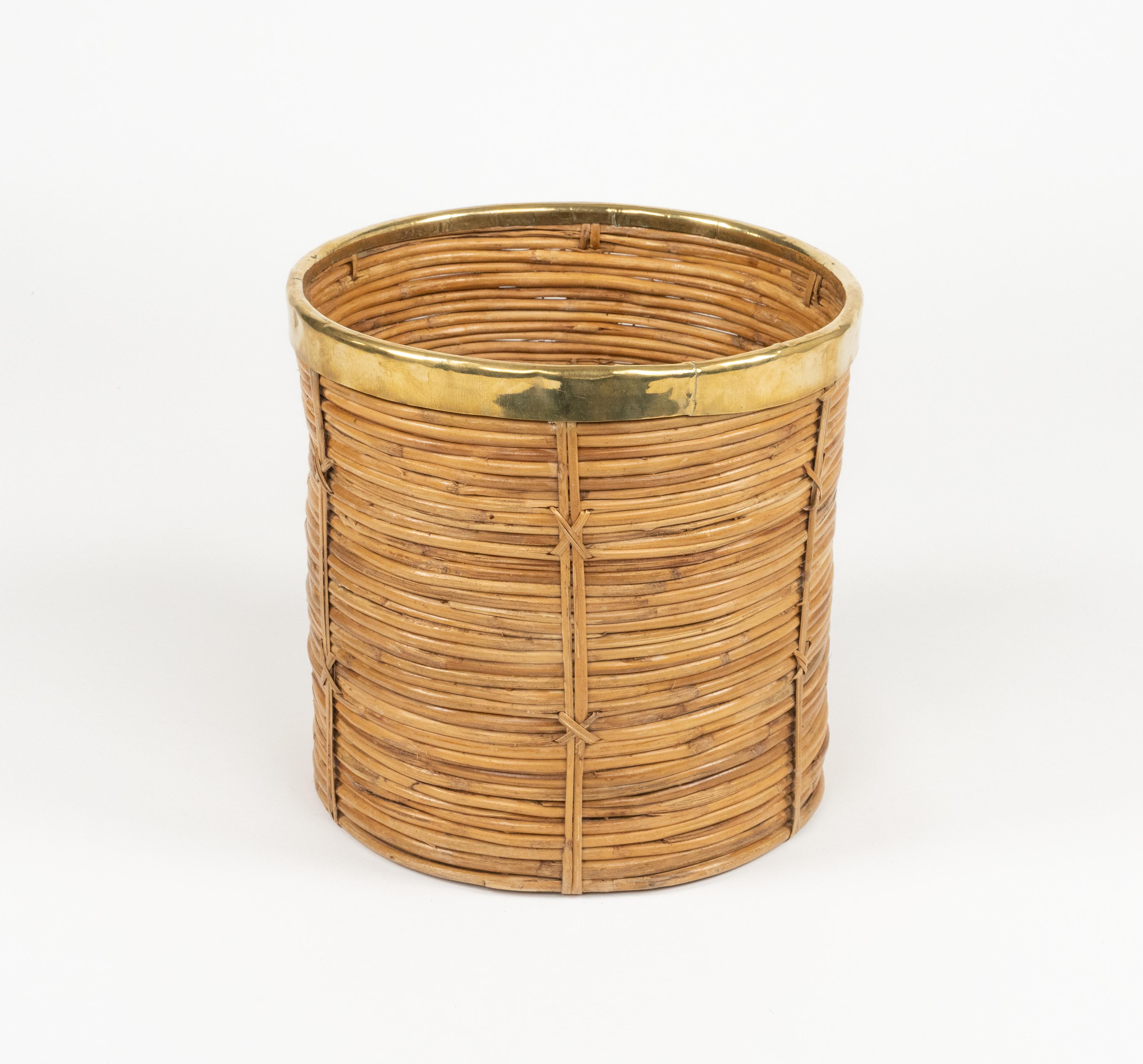Midcentury Rattan and Brass Basket or Planter Vivai Del Sud Style, Italy 1970s 2