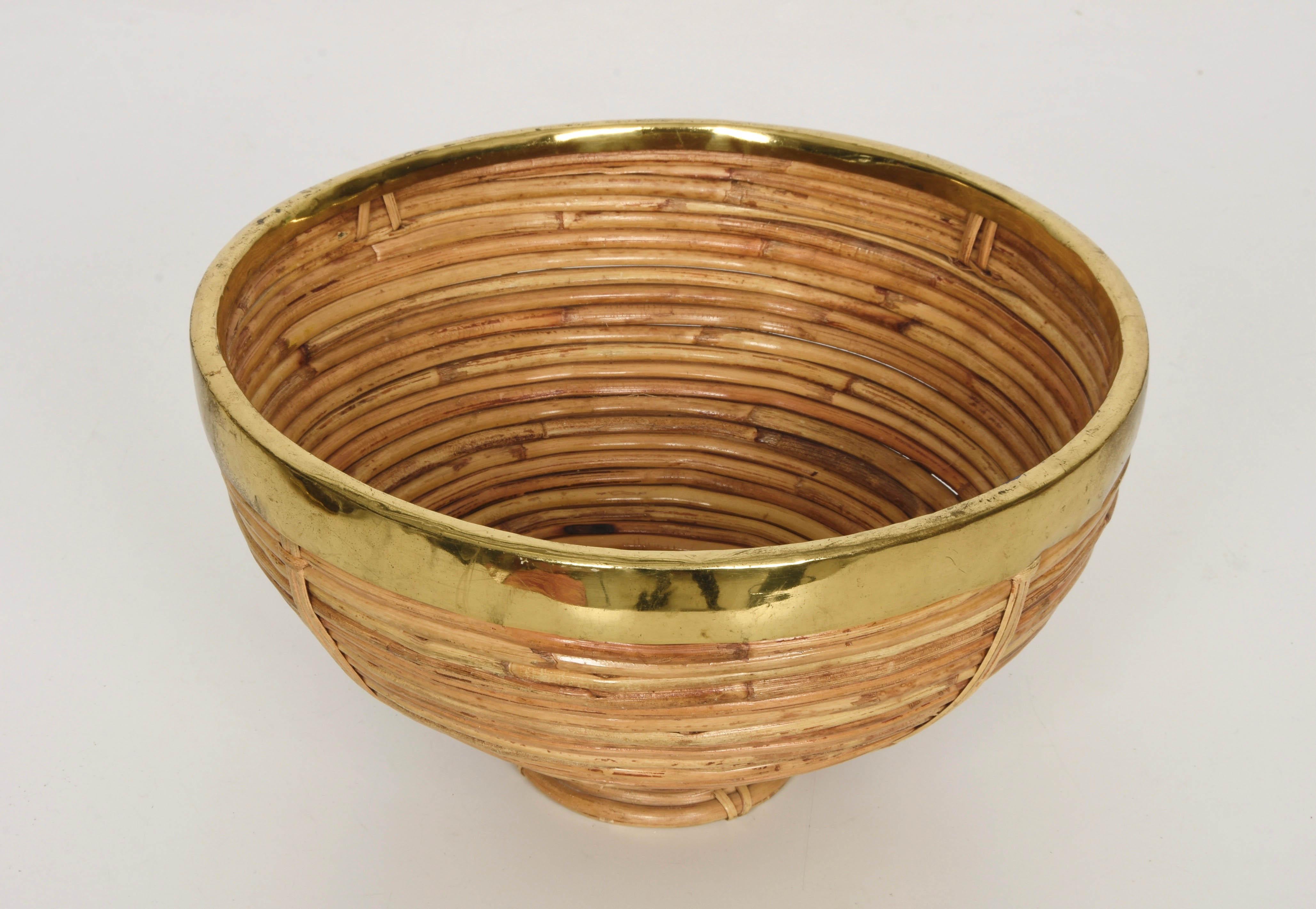 European Midcentury Rattan and Brass Italian Decorative Centerpiece Basket, 1970s