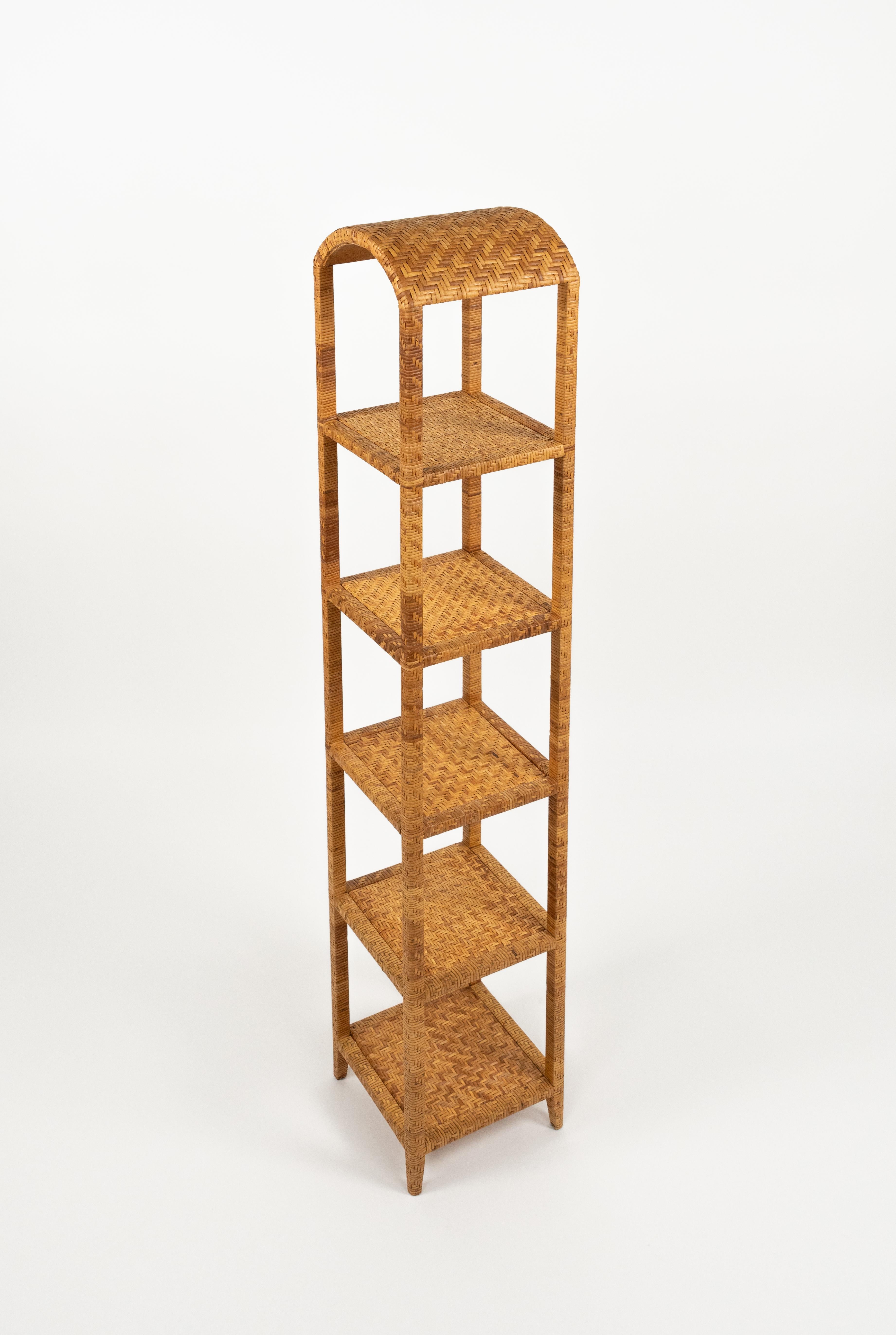 Rattan- und Korbweide Etagere Vivai del Sud-Stil aus der Mitte des Jahrhunderts, Italien 1970er Jahre im Angebot 1
