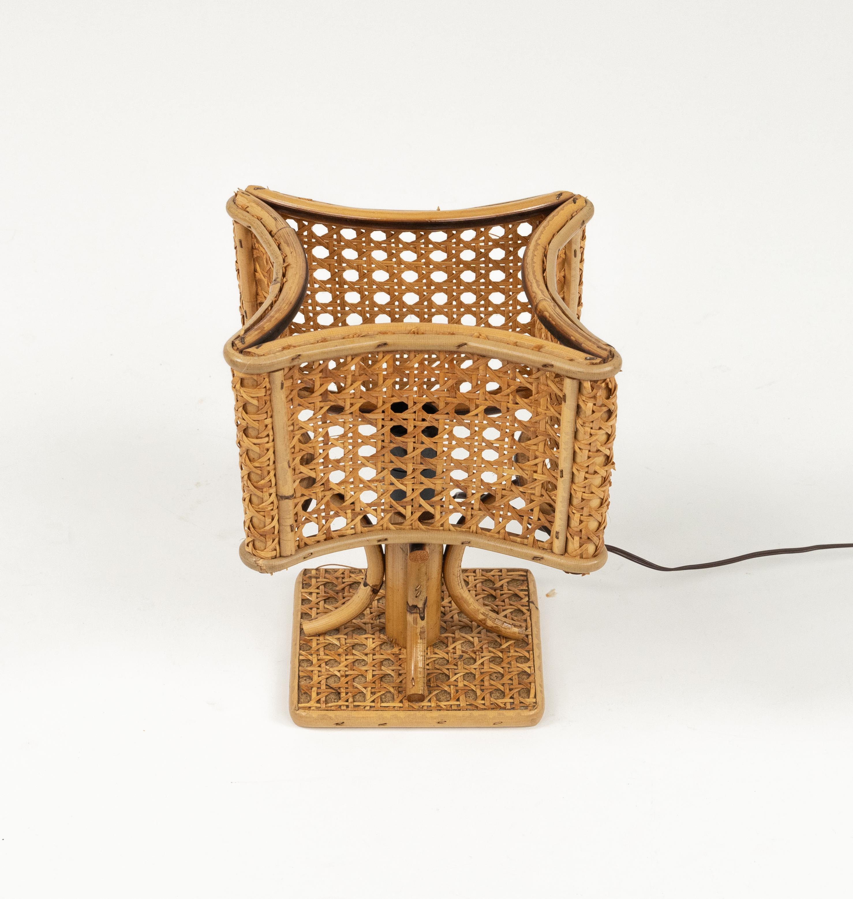 Midcentury Rattan and Wicker Pair of Table Lamps Louis Sognot Style, Italy 1960s For Sale 4
