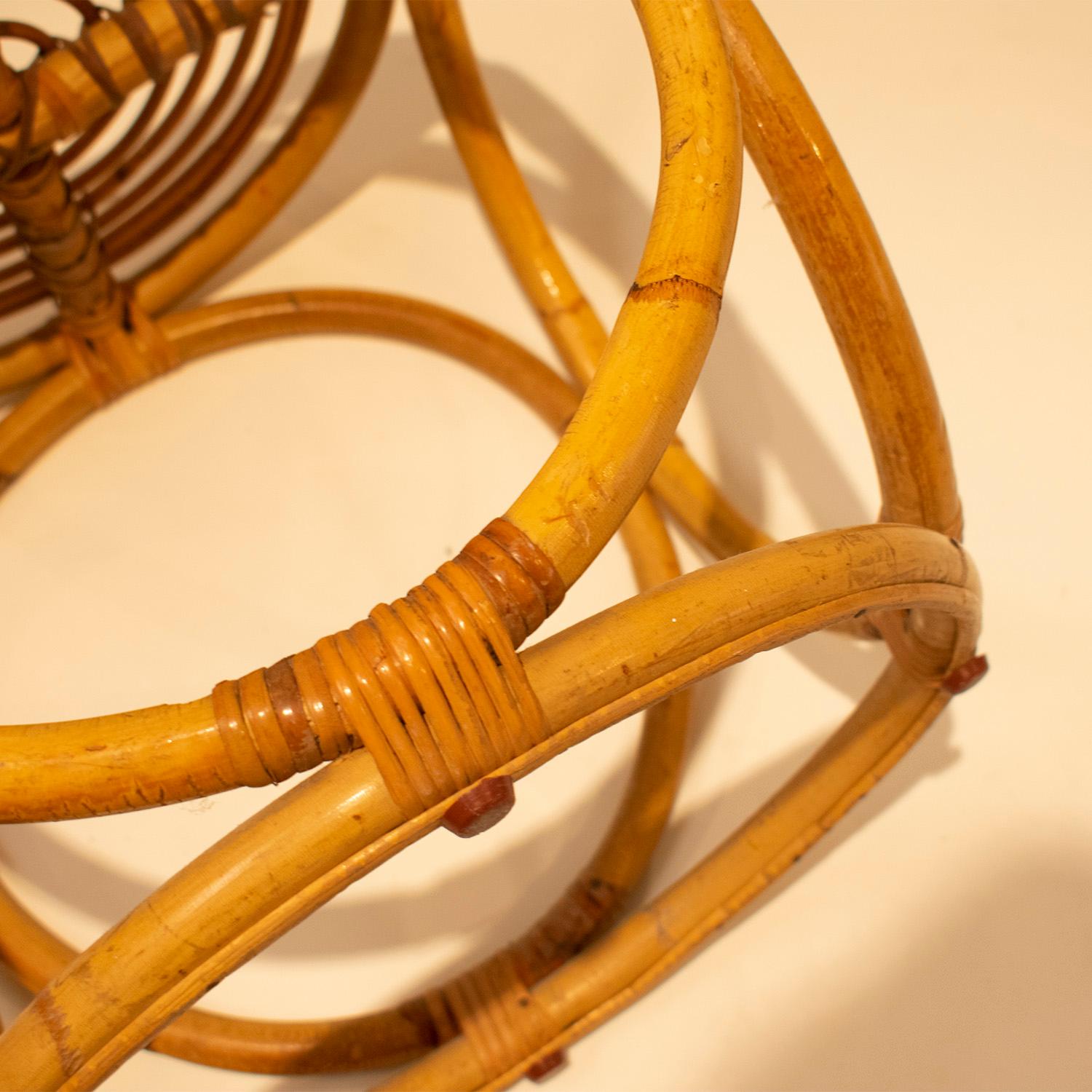 Rattan und Korbgeflecht Runder Hocker aus der Mitte des Jahrhunderts, Spanien, 1970er Jahre im Angebot 3