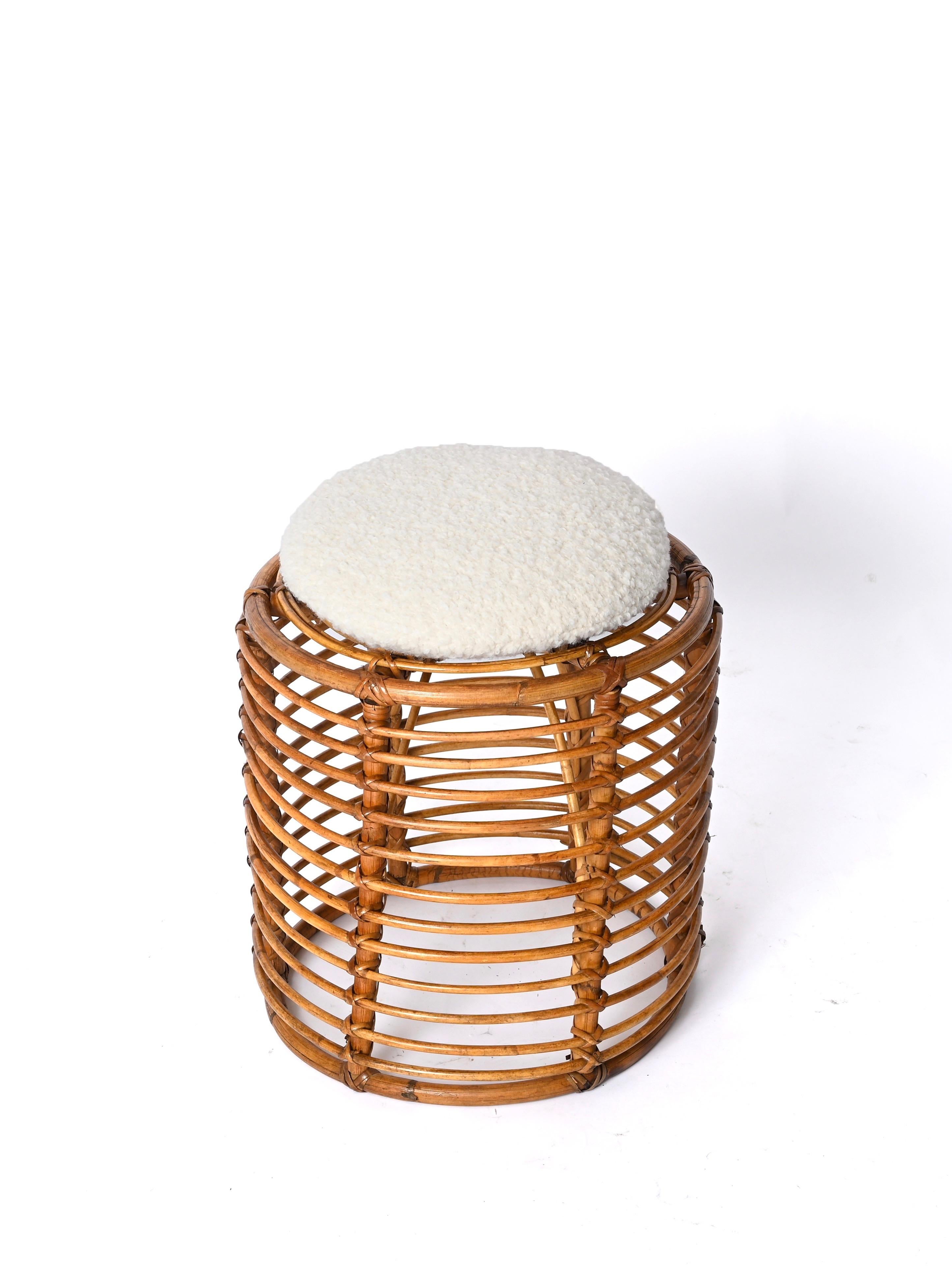 Runder Hocker aus Rattan und Korbweide aus der Mitte des Jahrhunderts, Tito Agnoli, Italien, 1970er Jahre im Angebot 4
