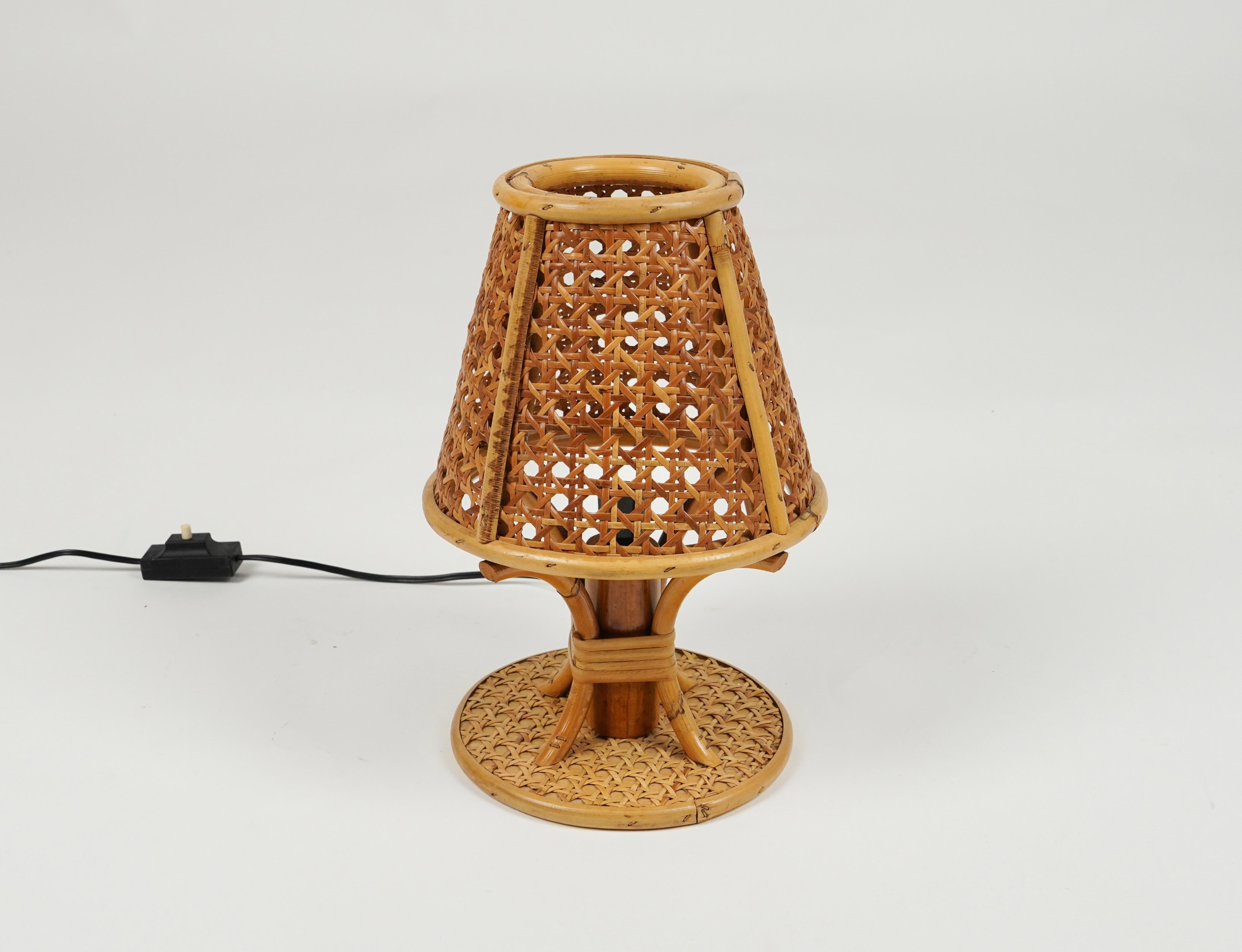 Mid-Century Modern Midcentury Rattan and Wicker Table Lamp Louis Sognot Style, Italy, circa 1970s For Sale