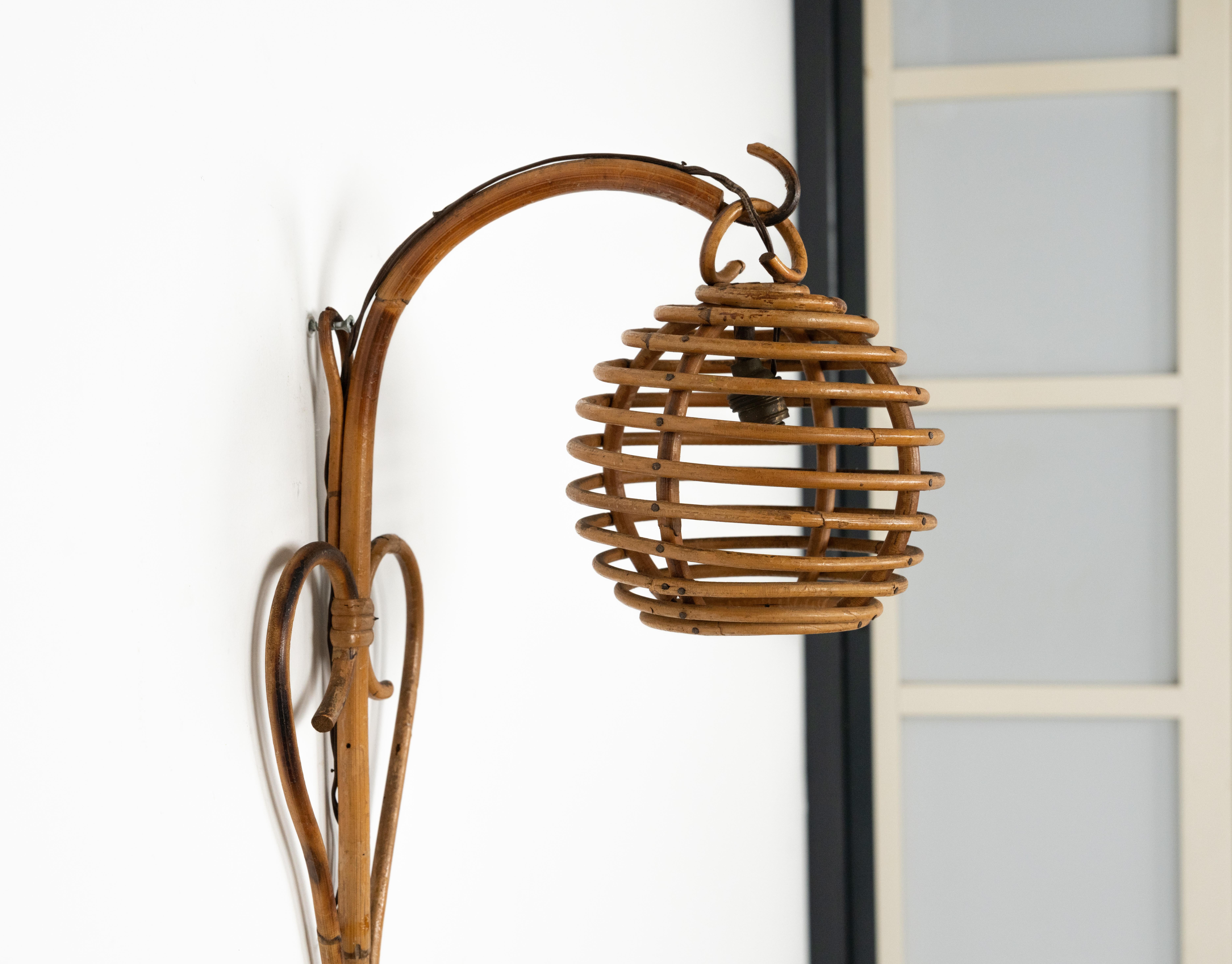 Farol de ratán y bambú de mediados de siglo, estilo Louis Sognot, Italia Años 60 en venta 3