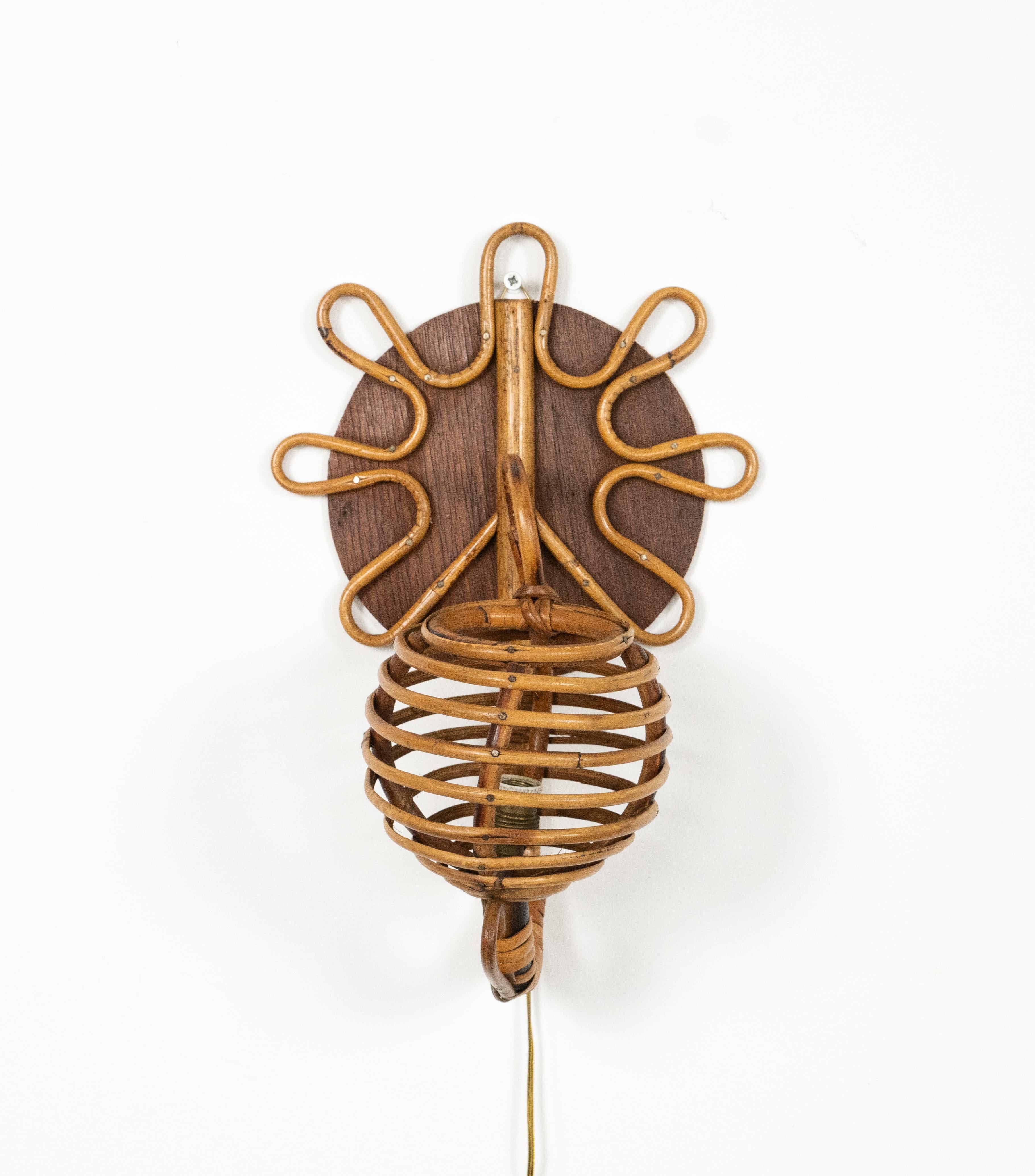 Farol de ratán y bambú de mediados de siglo, estilo Louis Sognot, Italia Años 60 Moderno de mediados de siglo en venta