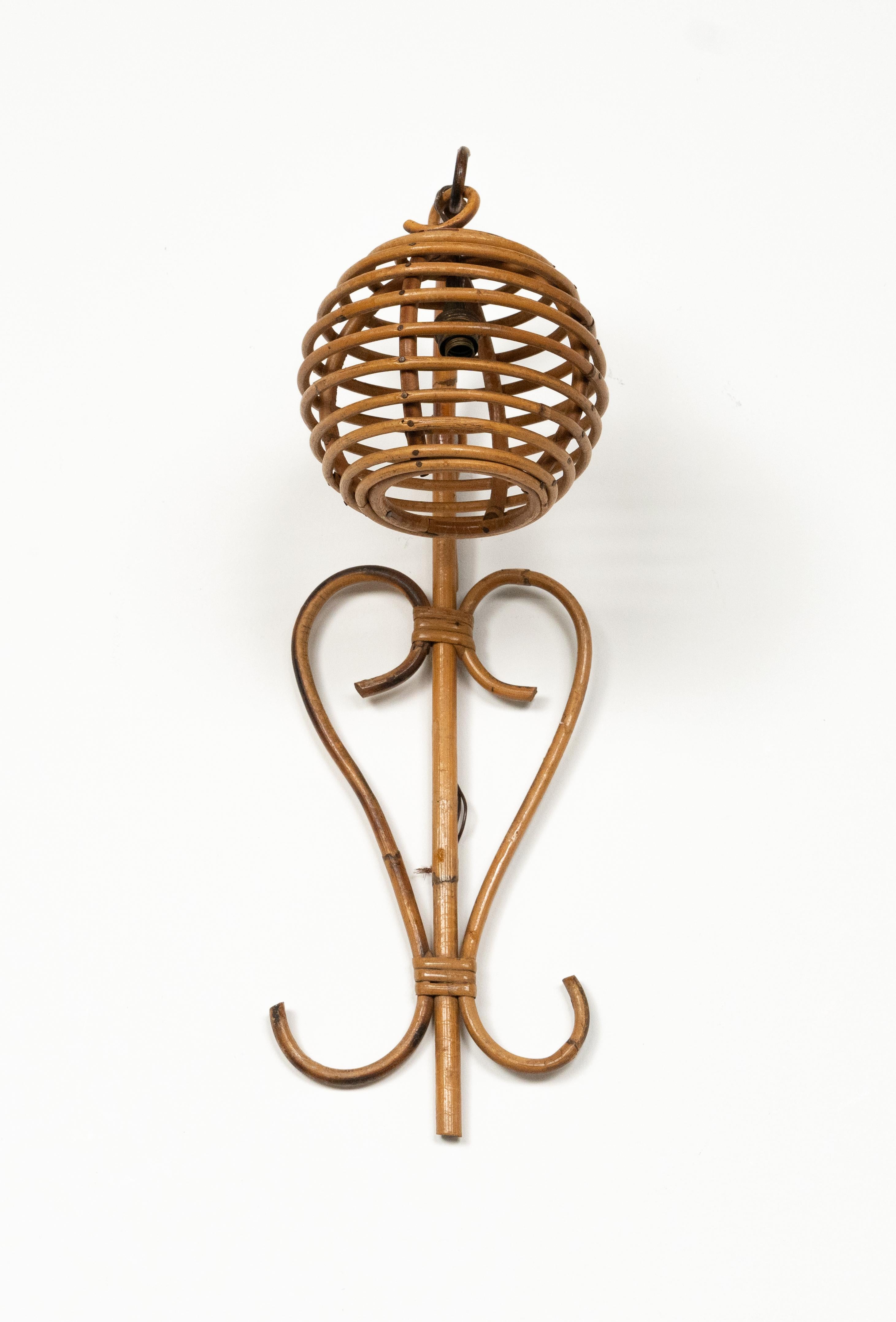 Farol de ratán y bambú de mediados de siglo, estilo Louis Sognot, Italia Años 60 en venta 1