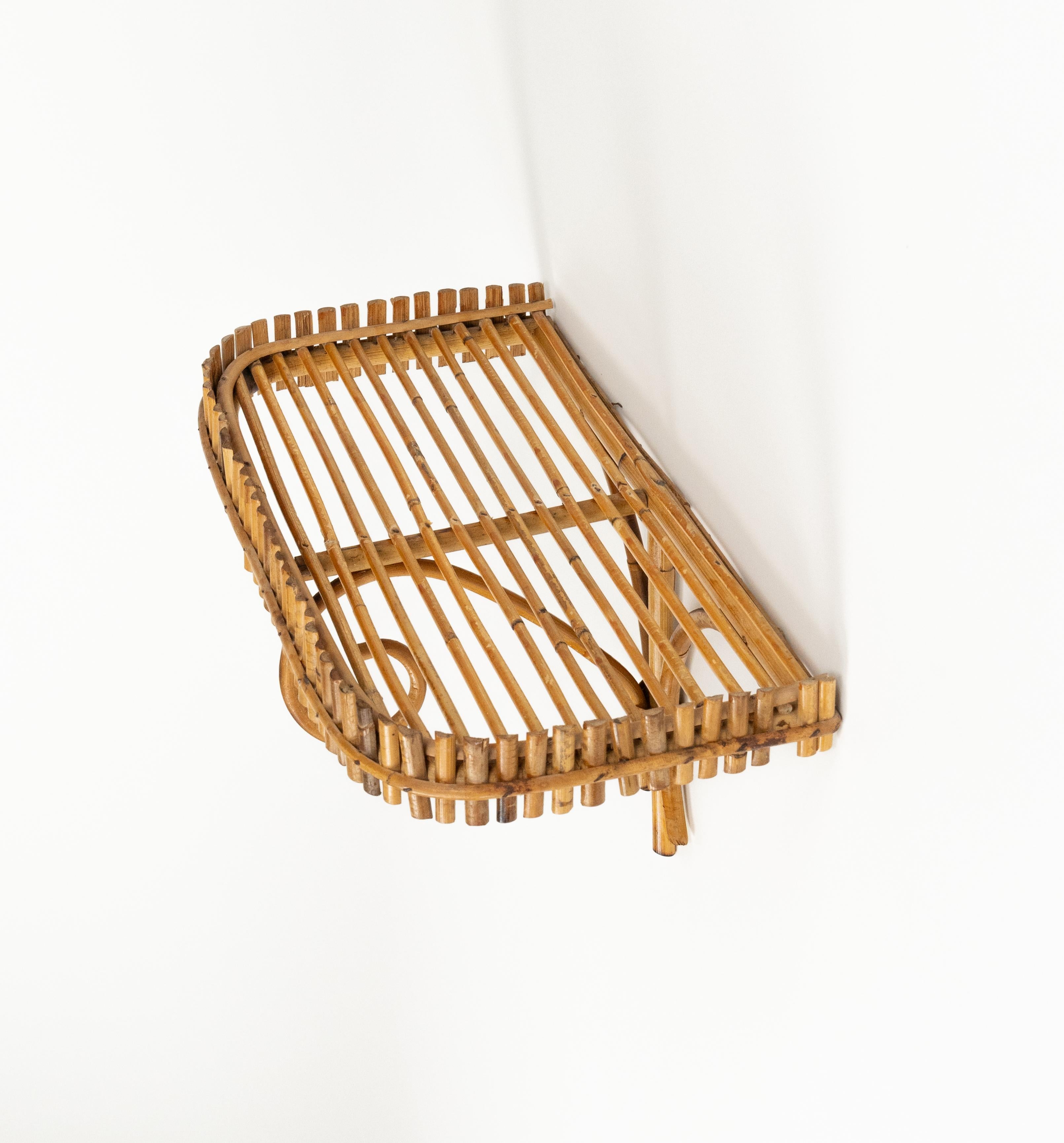 Scaffale da parete o console in rattan e bambù del Medioevo Att. Franco Albini, Italia 1960 in vendita 2