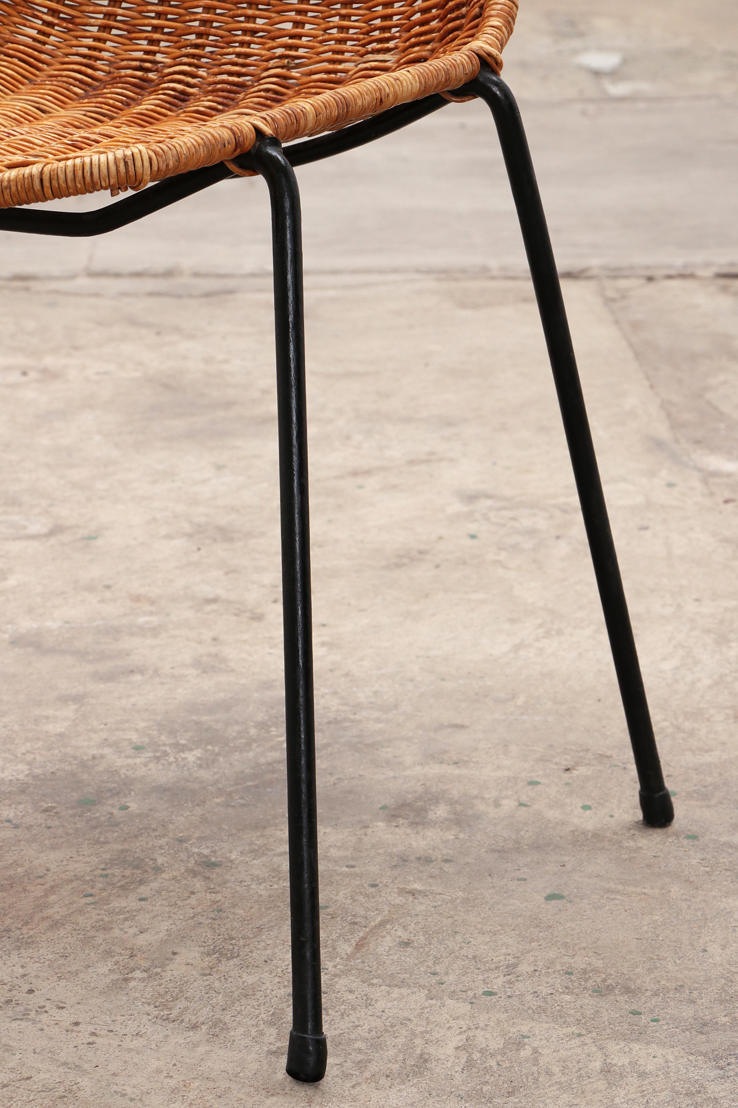 Midcentury Rattan Basket Chair by Gian Franco Legler For Sale 6