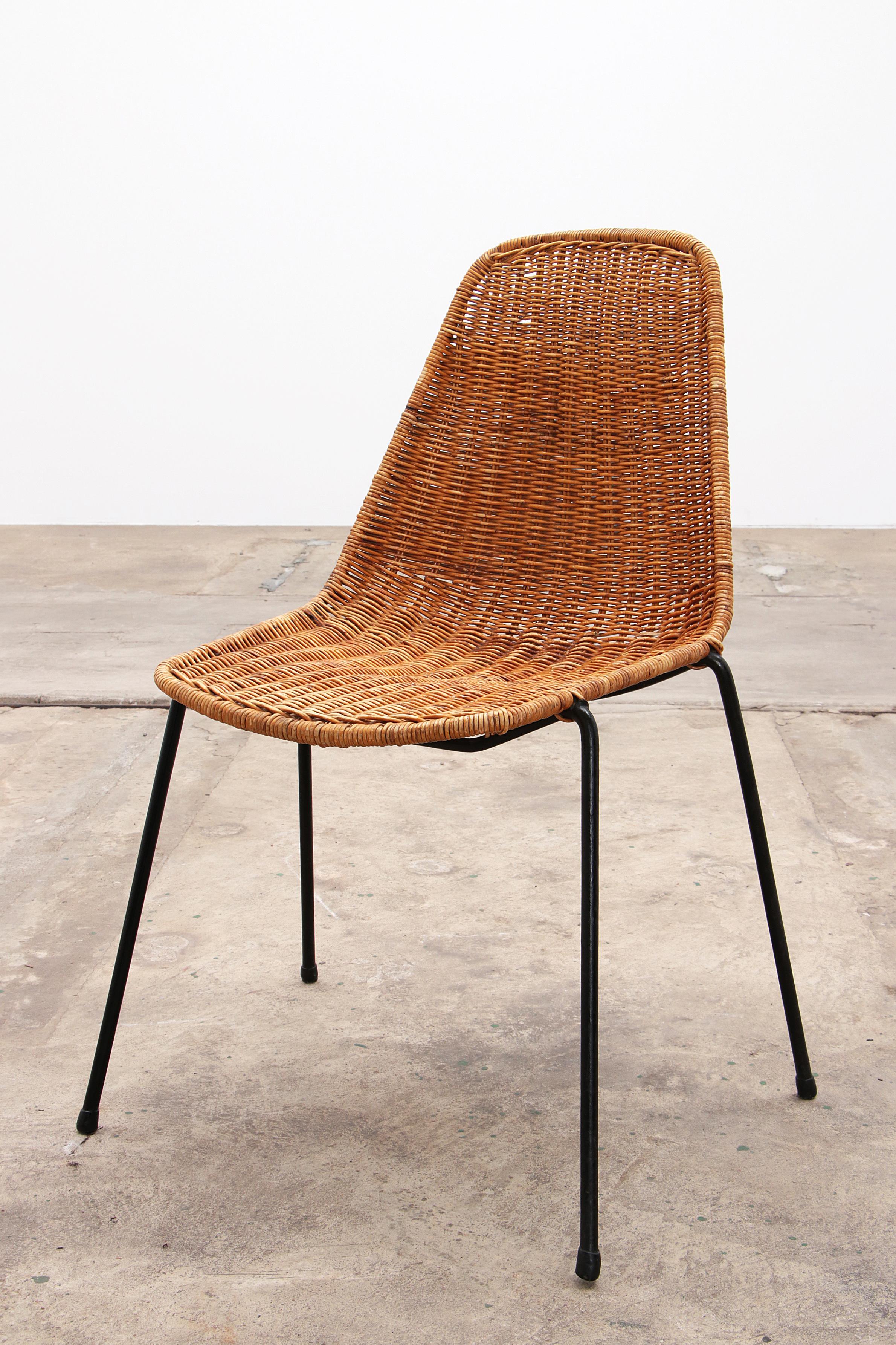 Midcentury Rattan Basket Chair by Gian Franco Legler In Good Condition For Sale In Oostrum-Venray, NL