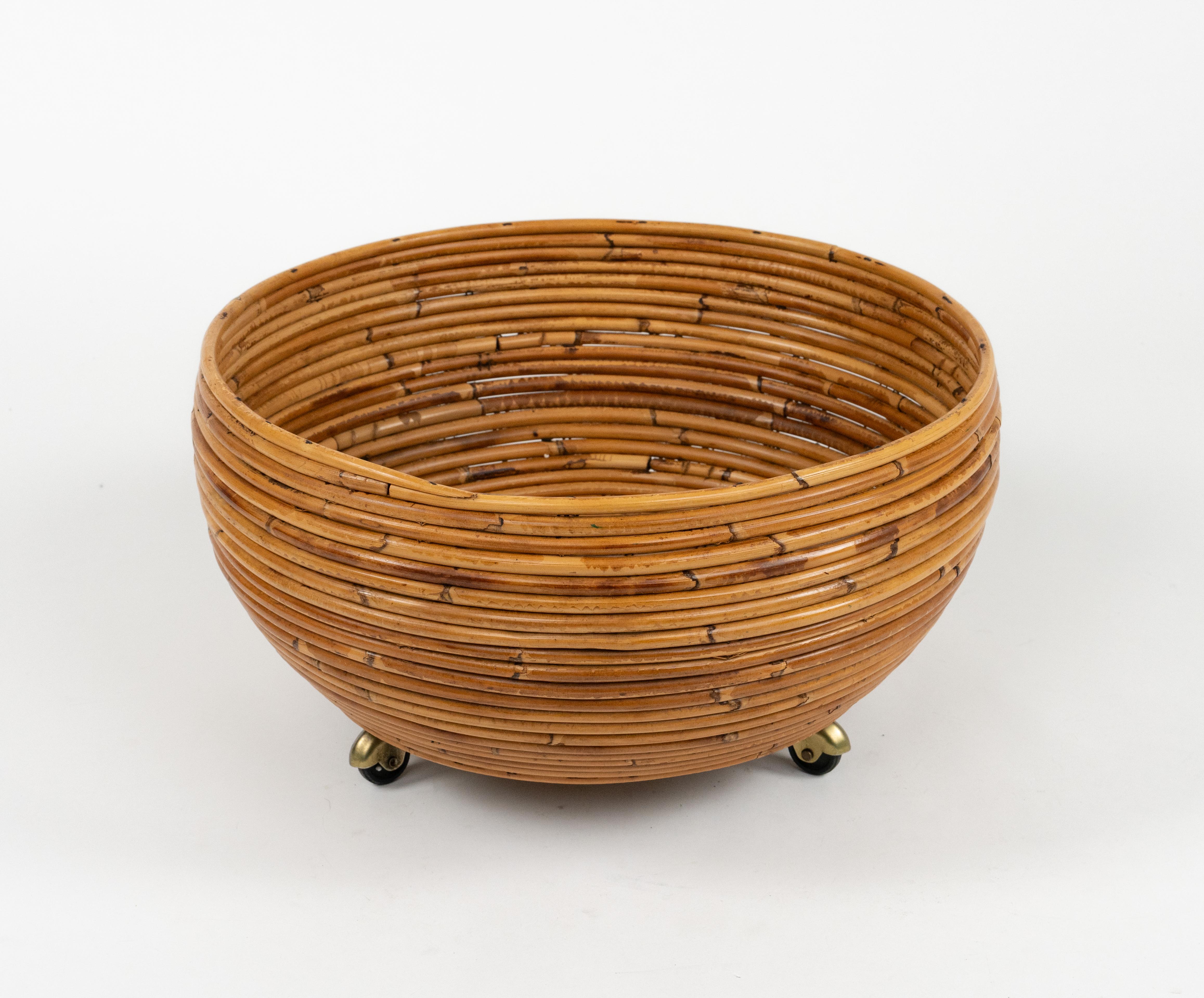 Mid-Century moderno Portapiante in rattan del Medioevo in stile Vivai del Sud, Italia 1960 in vendita