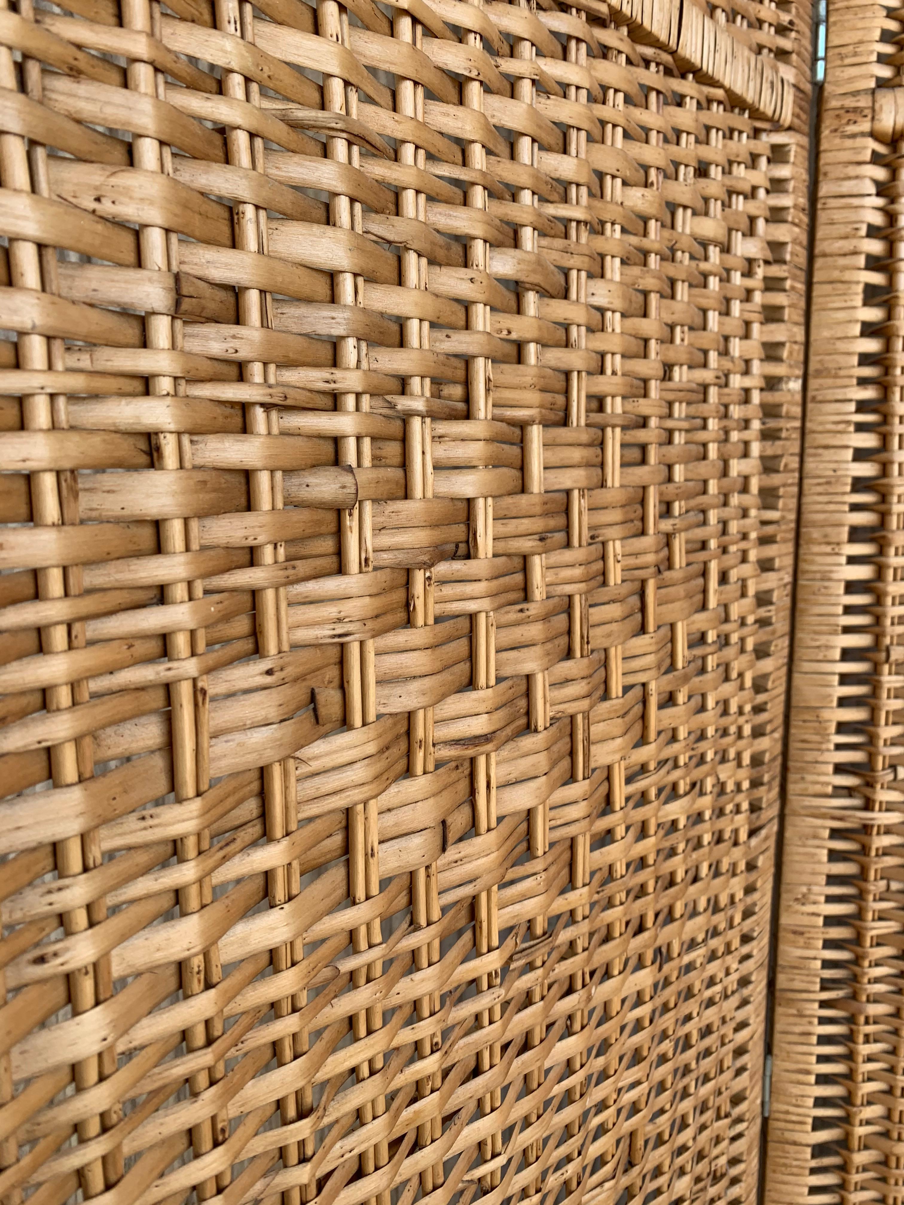 Mid-Century Modern Midcentury Rattan Room Divider or Screen Three-Fold Screen, Split Bamboo