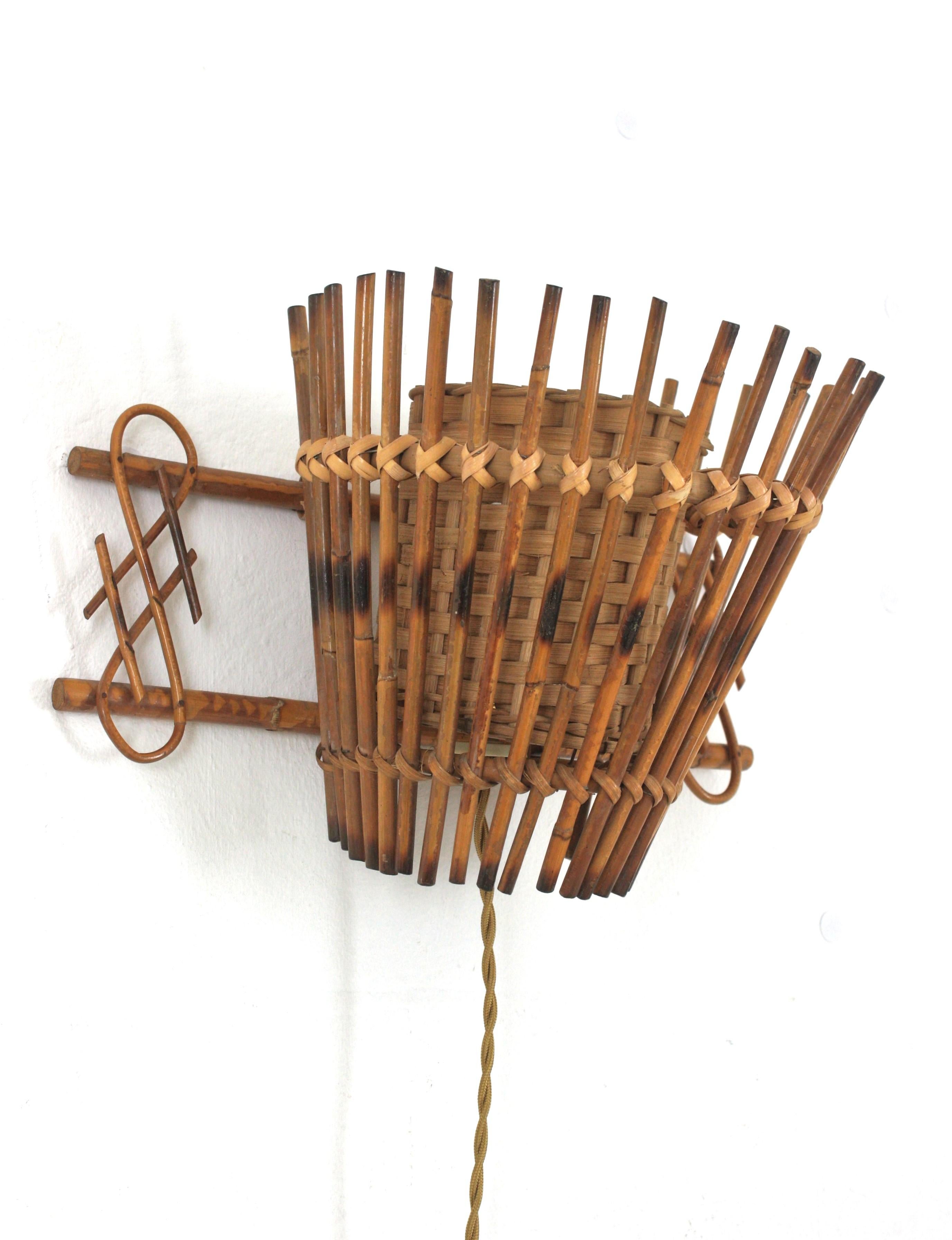 Midcentury Rattan & Wicker Conical Wall Light, 1950s For Sale 3