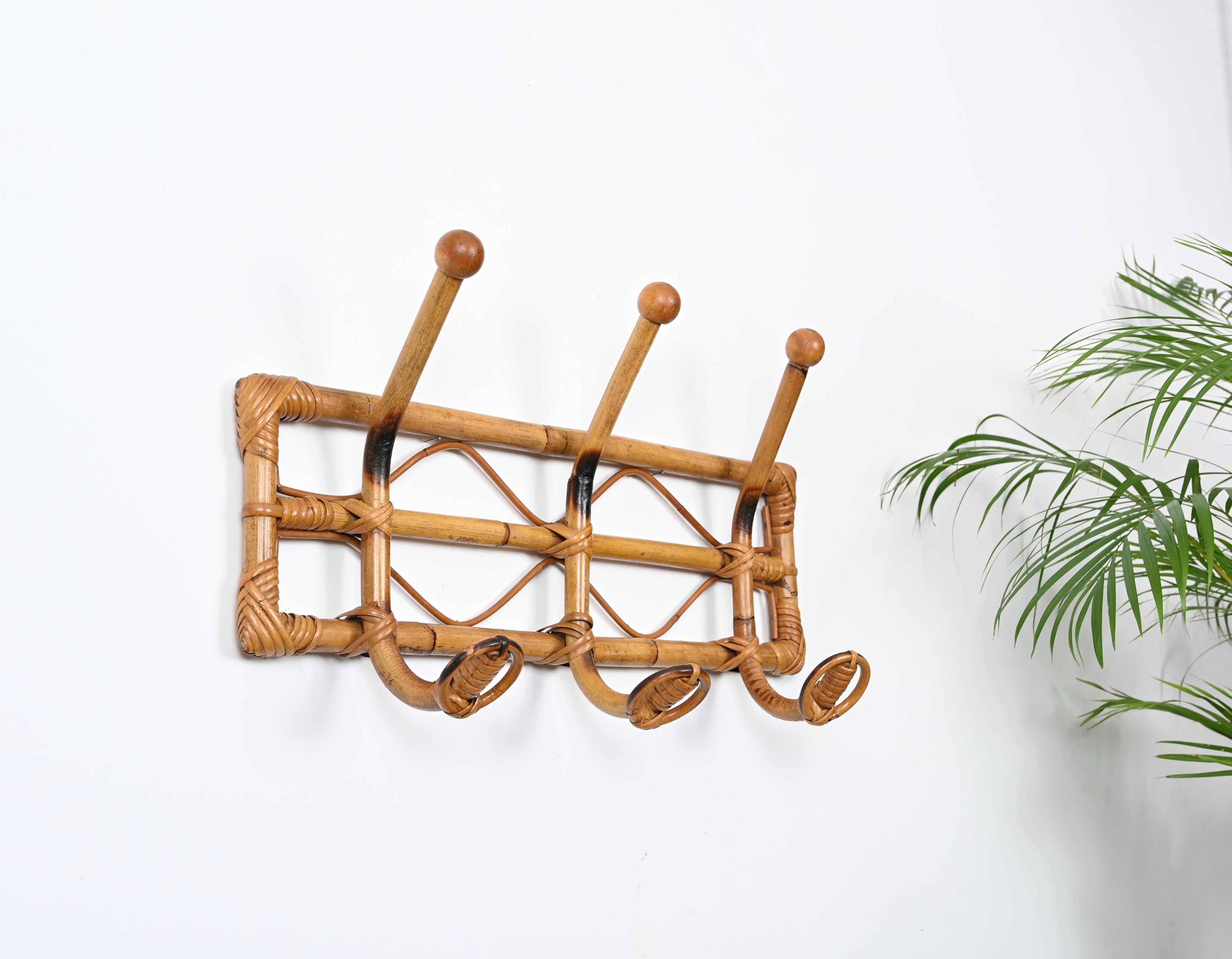 Hand-Crafted Midcentury Rattan, Woven Wicker and Bamboo Italian Coat Rack, 1960s For Sale