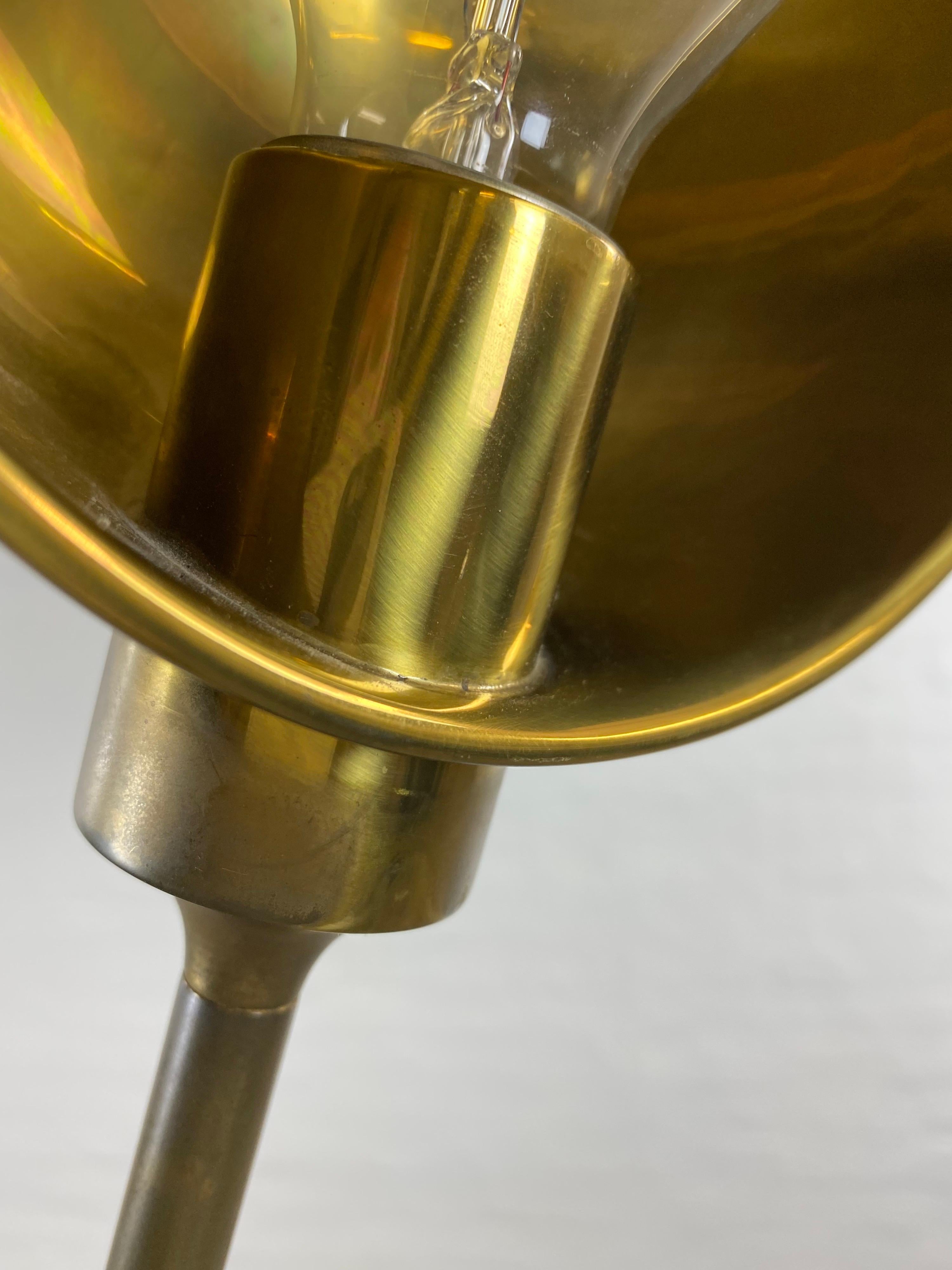 Midcentury Reading Lamp in Solid Brass with Counterbalance by Florian Schulz For Sale 4