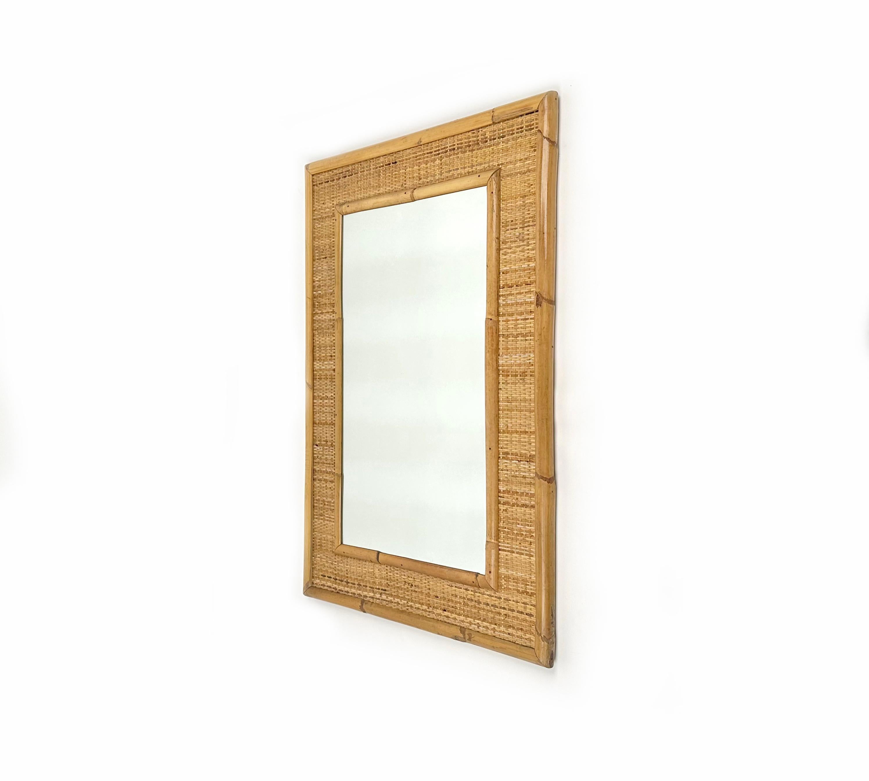 Midcentury Rectangular Bamboo and Rattan Wall Mirror, Italy 1960s In Good Condition For Sale In Rome, IT