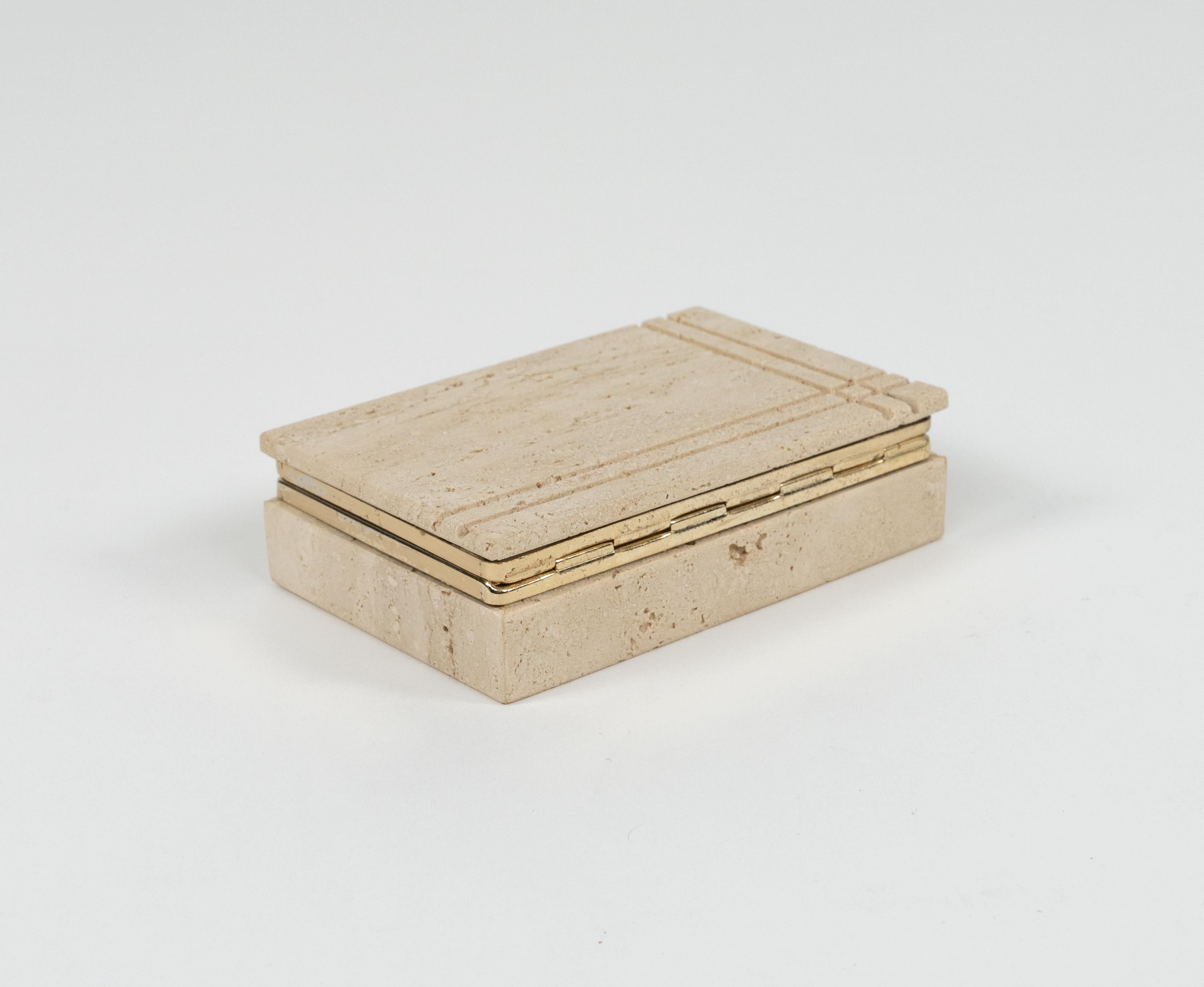 Midcentury Rectangular Box in Travertine Fratelli Mannelli Style, Italy 1970s For Sale 4
