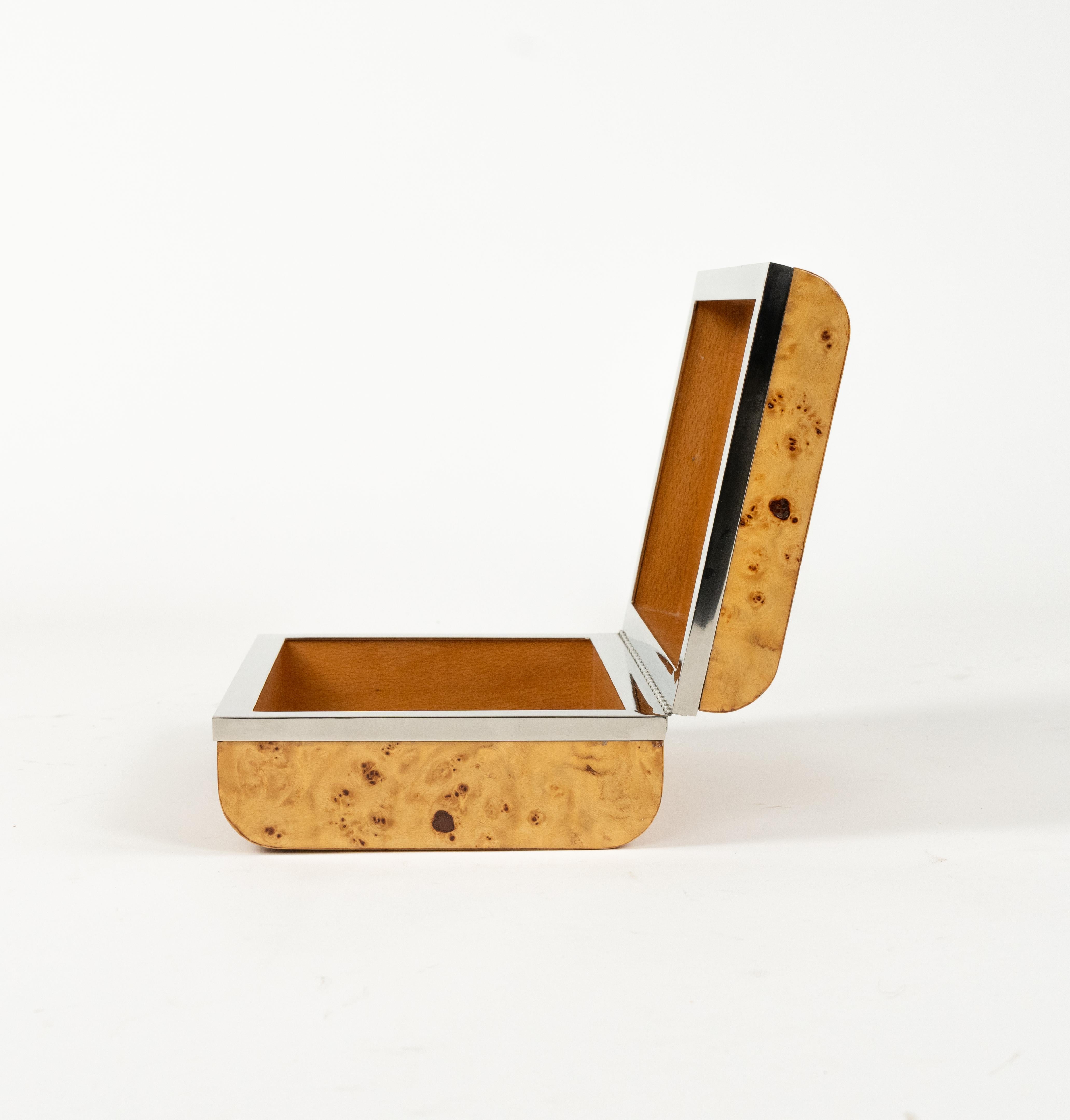 Rechteckige Schachtel aus Holz und Chrom im Willy Rizzo-Stil aus der Mitte des Jahrhunderts, Italien 1970er Jahre im Angebot 5