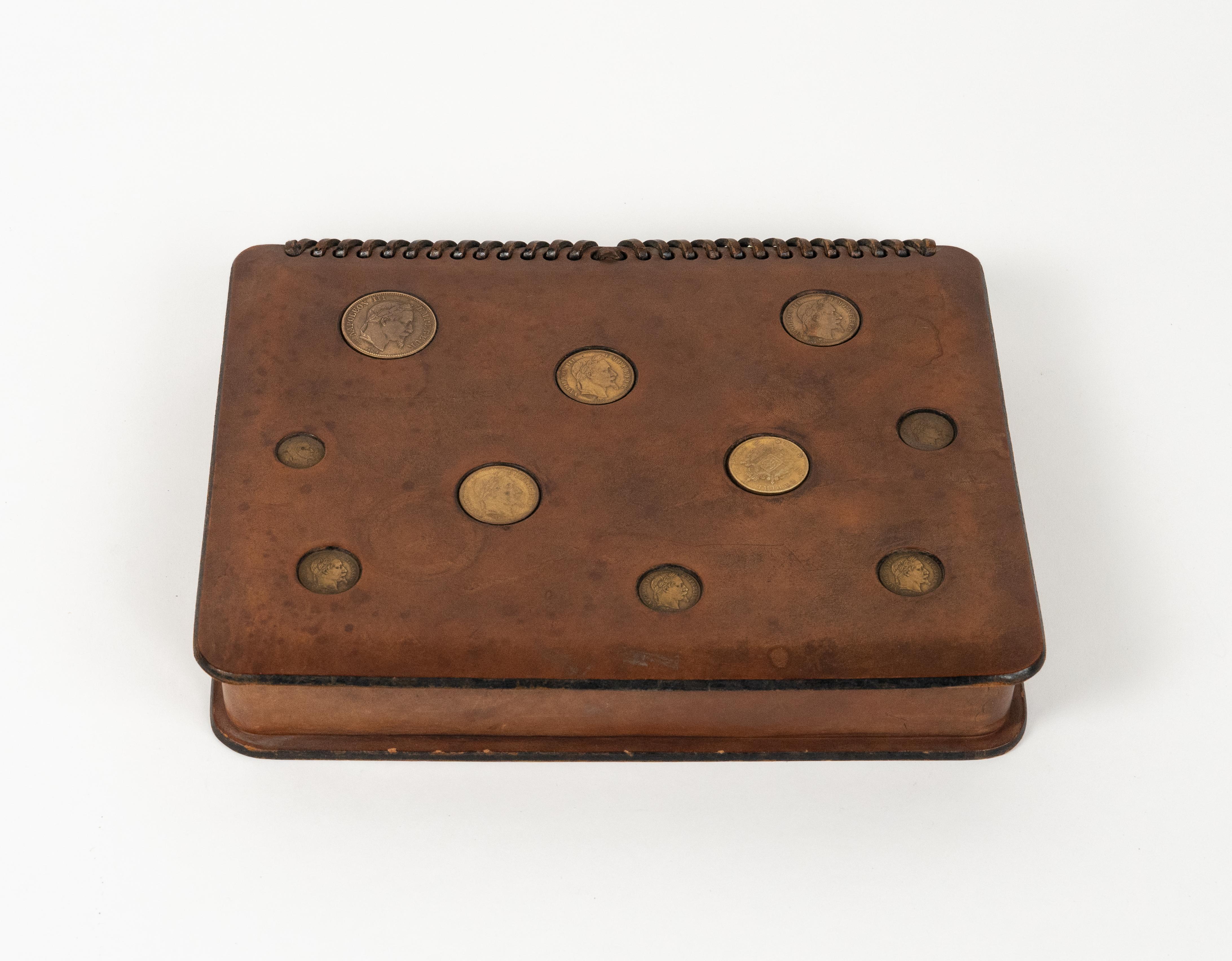 Midcentury Rectangular Decorative Box in Leather with Coins by LAR, Italy 1960s For Sale 3