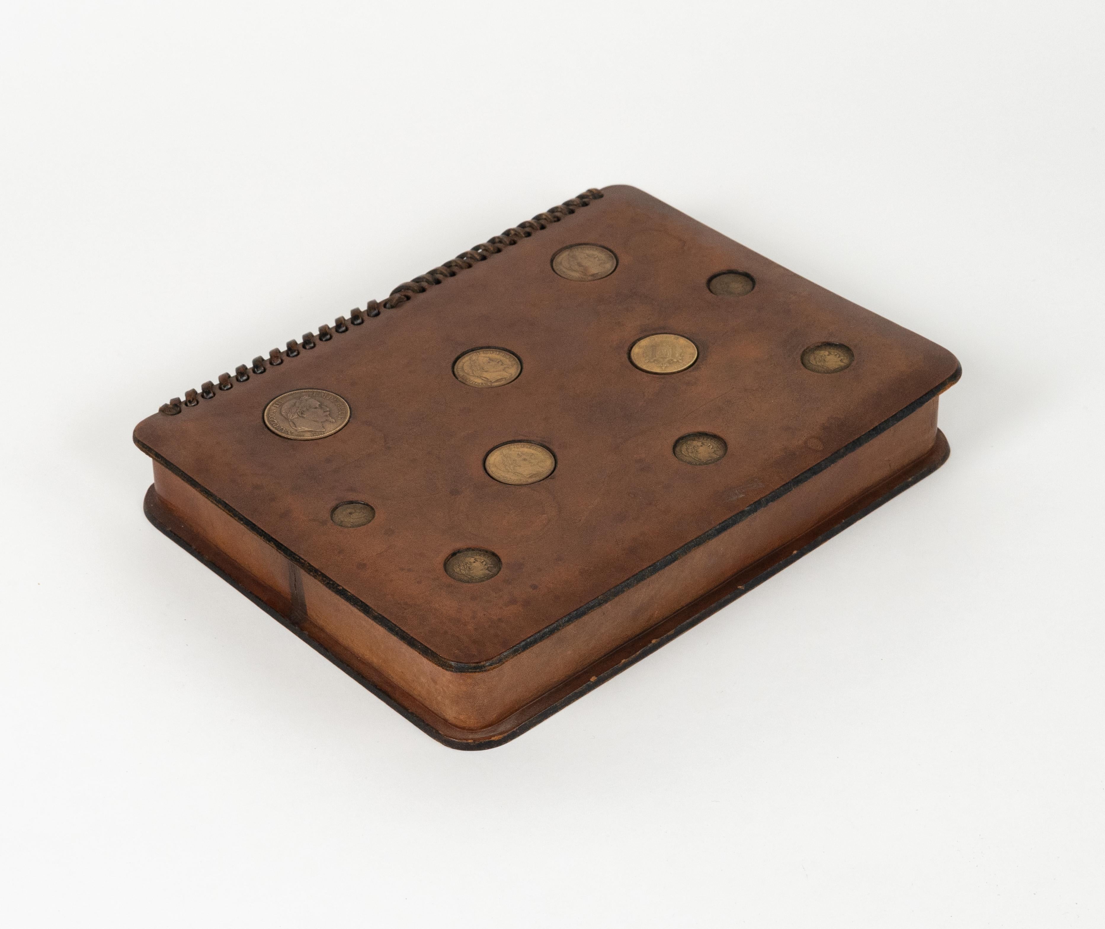 Italian Midcentury Rectangular Decorative Box in Leather with Coins by LAR, Italy 1960s For Sale