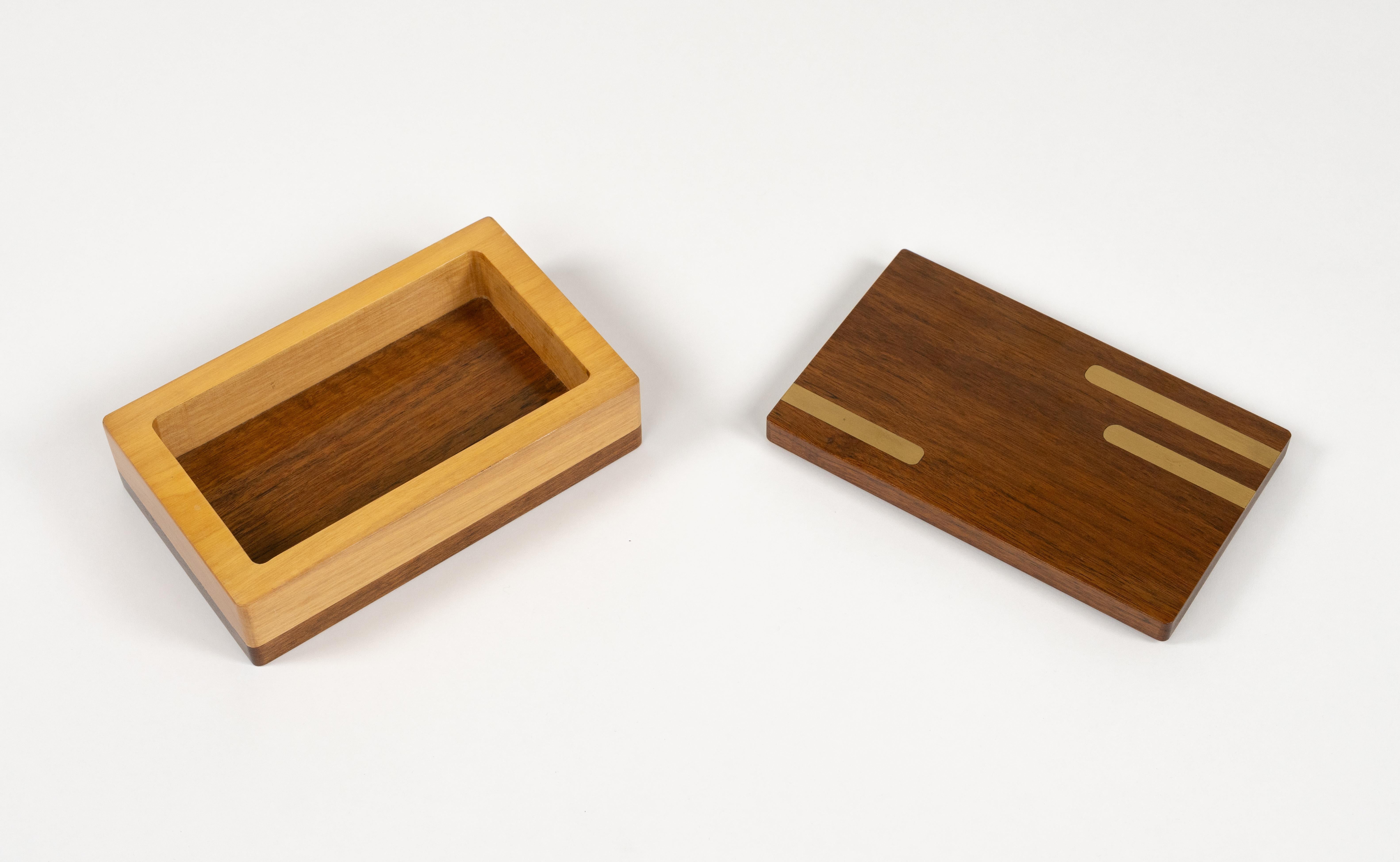 Midcentury Rectangular Decorative Box in Wood and Brass, Italy 1970s For Sale 9