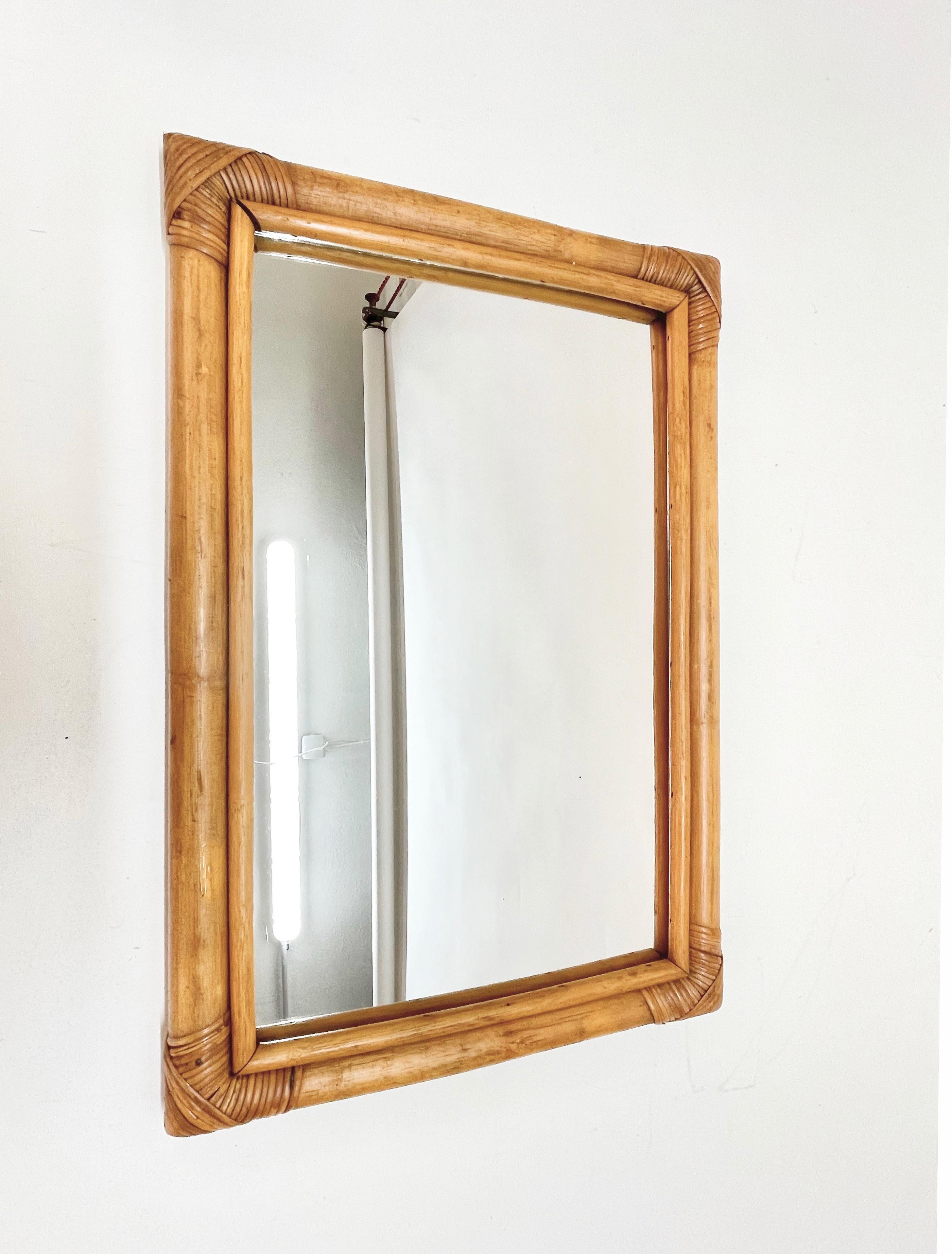 Midcentury Rectangular Italian Mirror, Double Bamboo Weaved Wicker Frame, 1960s In Good Condition In Roma, IT