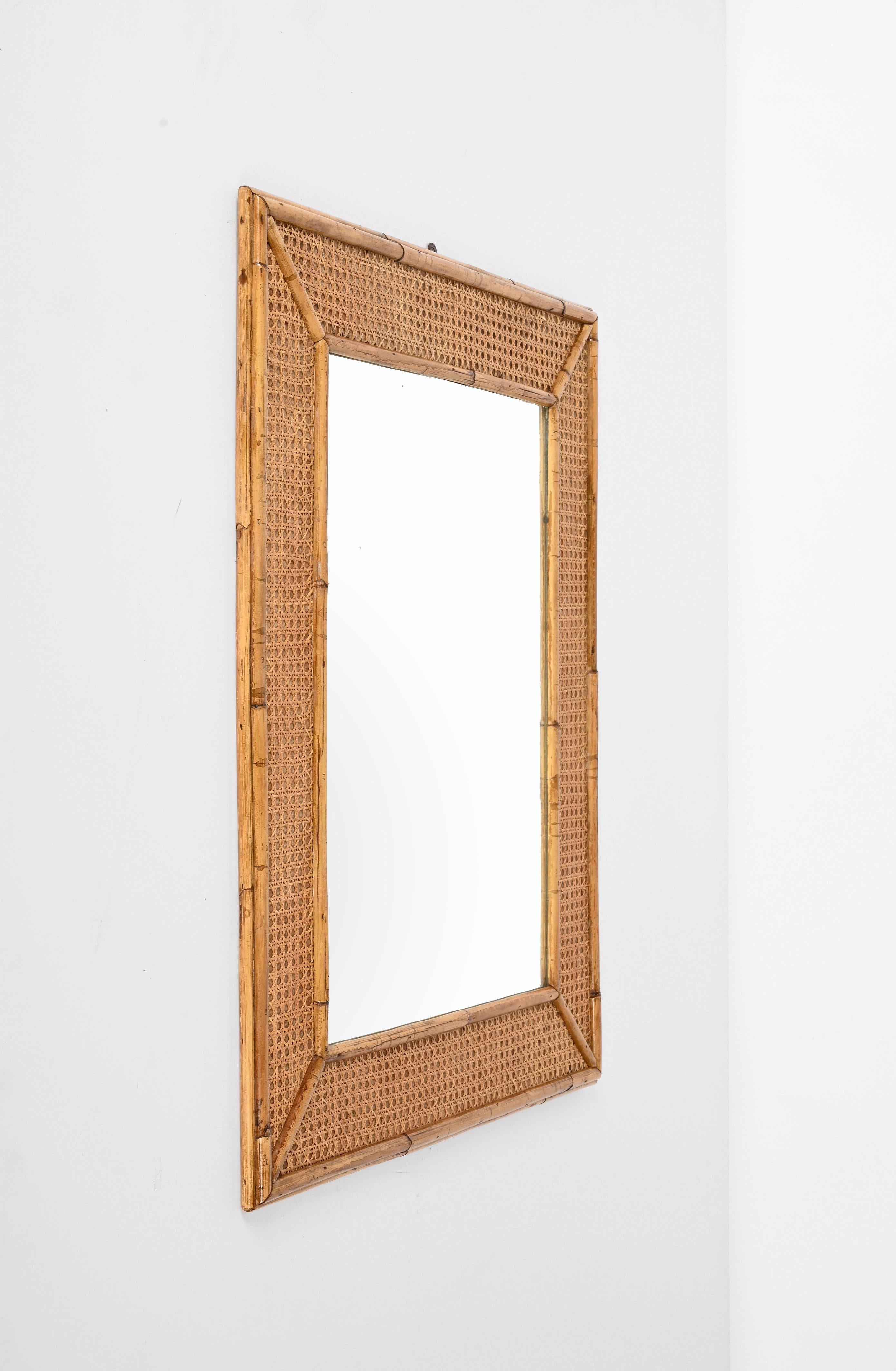 20th Century Midcentury Rectangular Italian Mirror with Bamboo and Vienna Straw Frame, 1970s For Sale