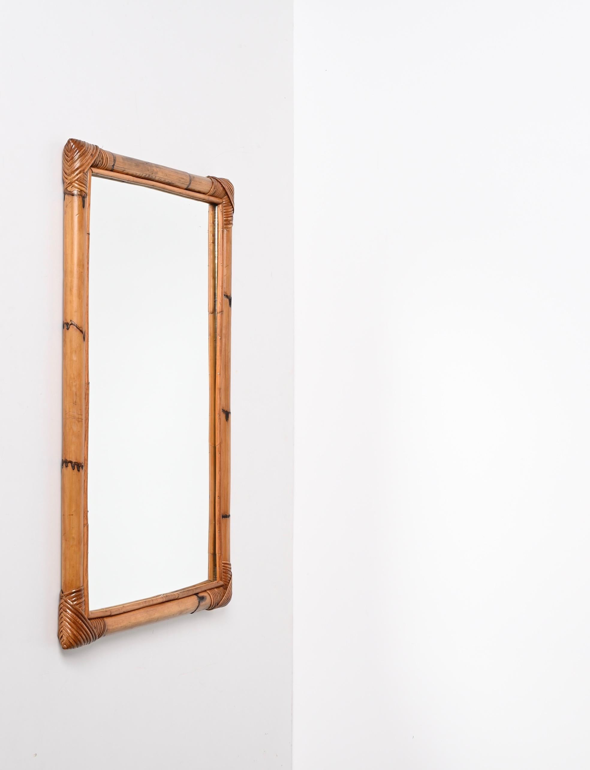 Miroir italien rectangulaire du milieu du siècle avec cadre à double canne de bambou, 1970 en vente 7
