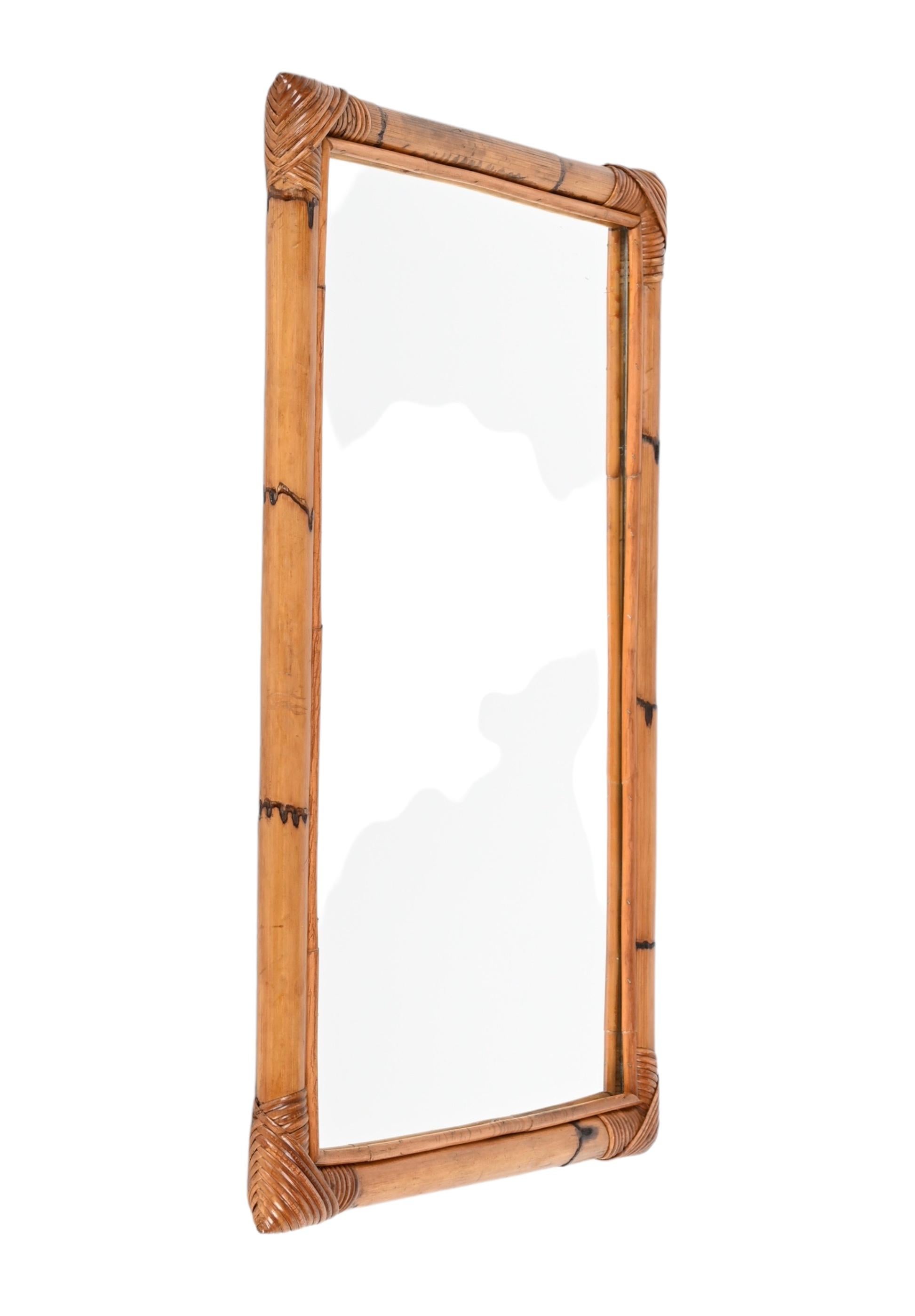 Miroir italien rectangulaire du milieu du siècle avec cadre à double canne de bambou, 1970 en vente 2