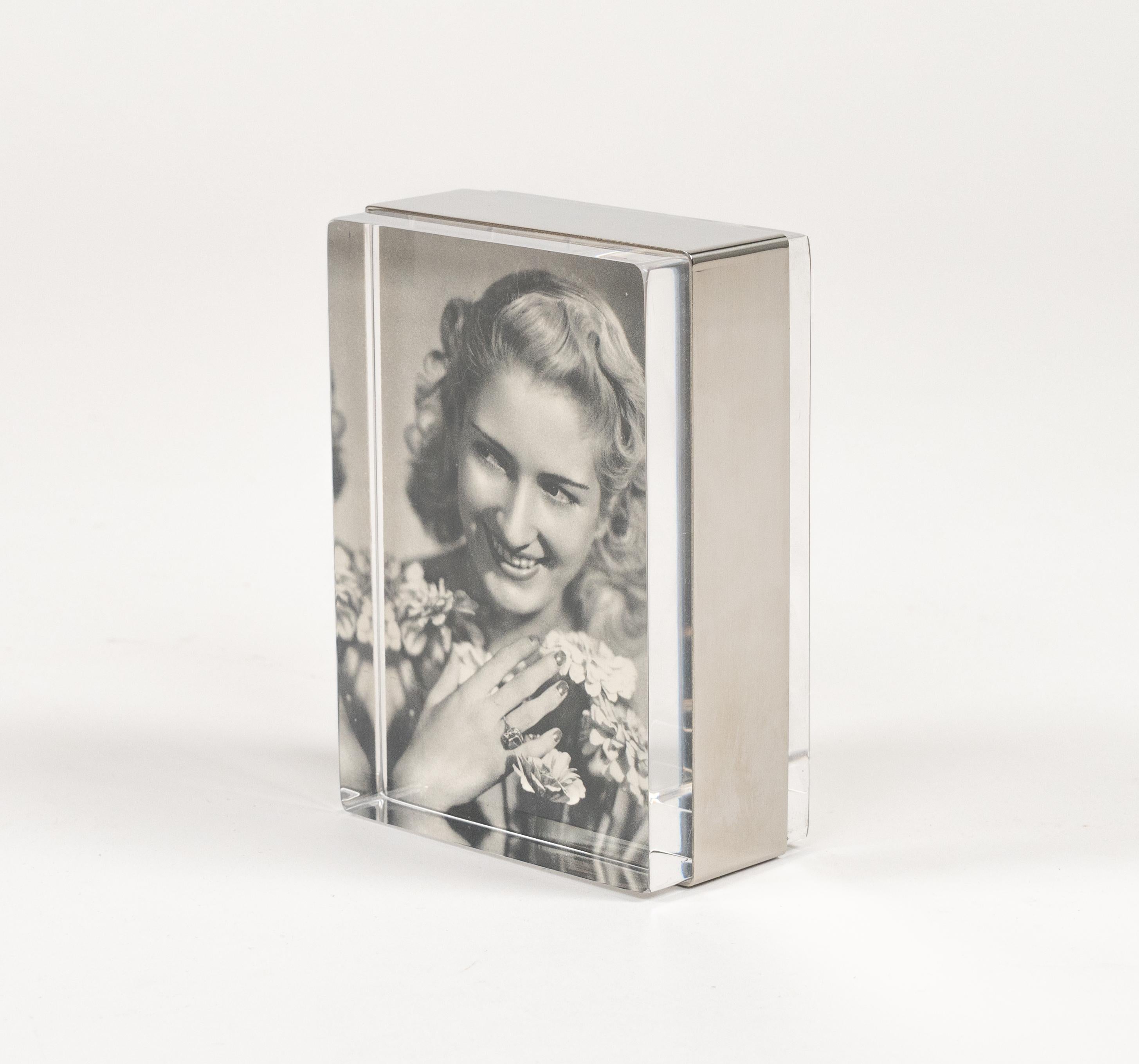 Rechteckiger Bilderrahmen aus Lucite und Chrom aus der Mitte des Jahrhunderts, Italien 1970er Jahre (Moderne der Mitte des Jahrhunderts) im Angebot