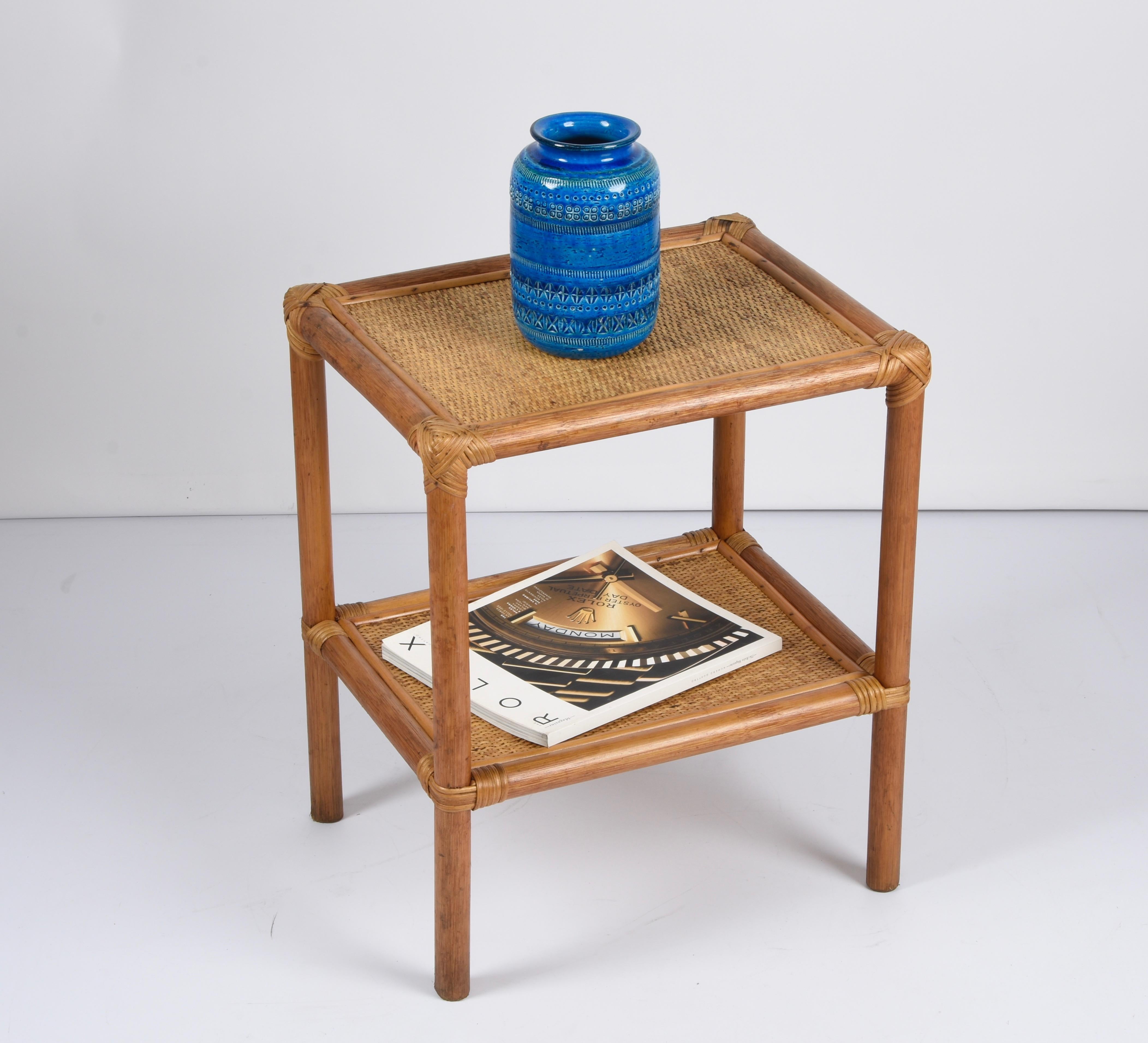 Mid-Century Rectangular Two-Tiers Bamboo and Rattan Italian Side Table, 1970s For Sale 7