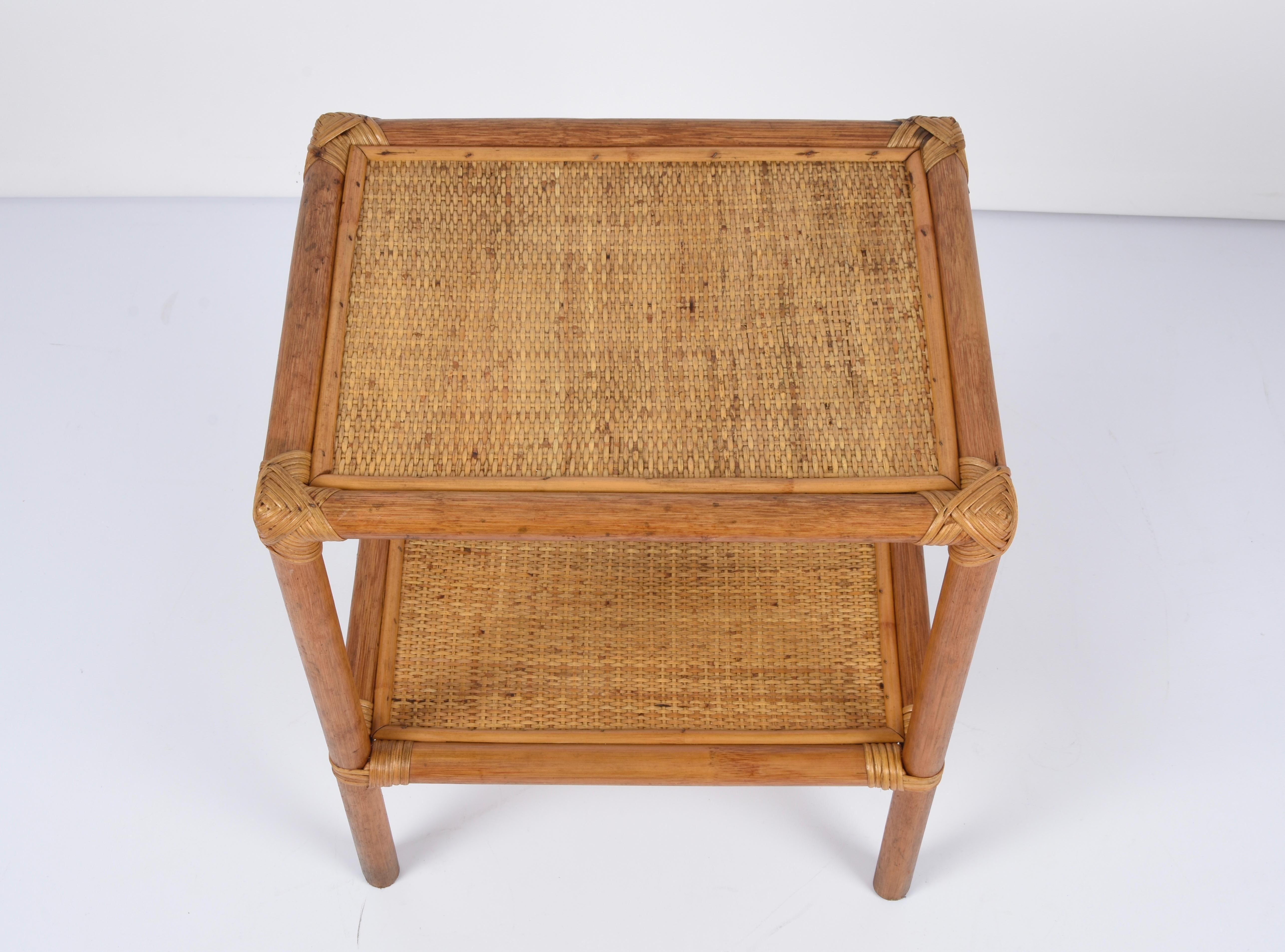 Mid-Century Rectangular Two-Tiers Bamboo and Rattan Italian Side Table, 1970s For Sale 3