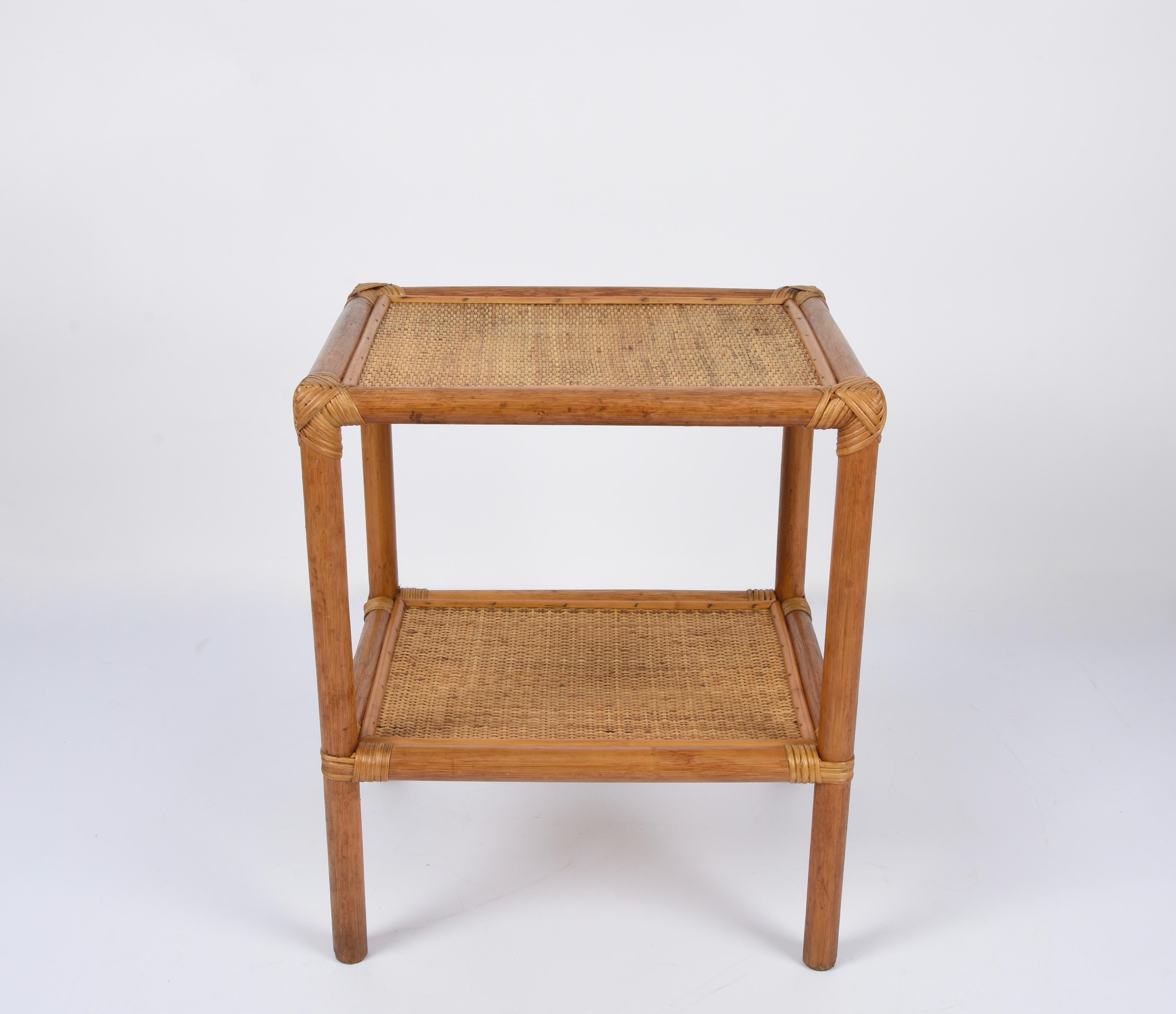 Mid-Century Rectangular Two-Tiers Bamboo and Rattan Italian Side Table, 1970s For Sale 4