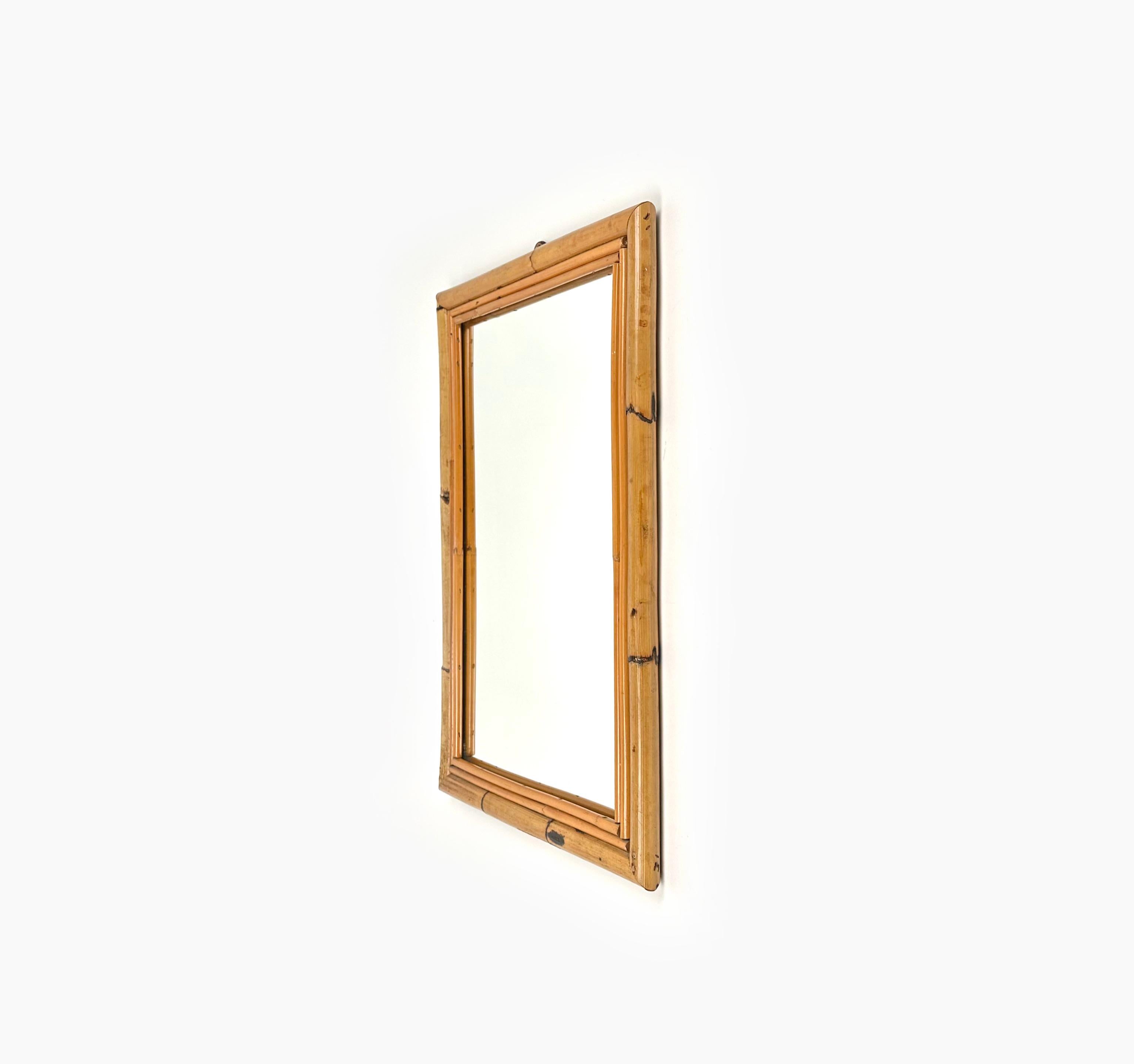 Espejo rectangular de pared de bambú de mediados de siglo, Italia 1970 Italiano en venta