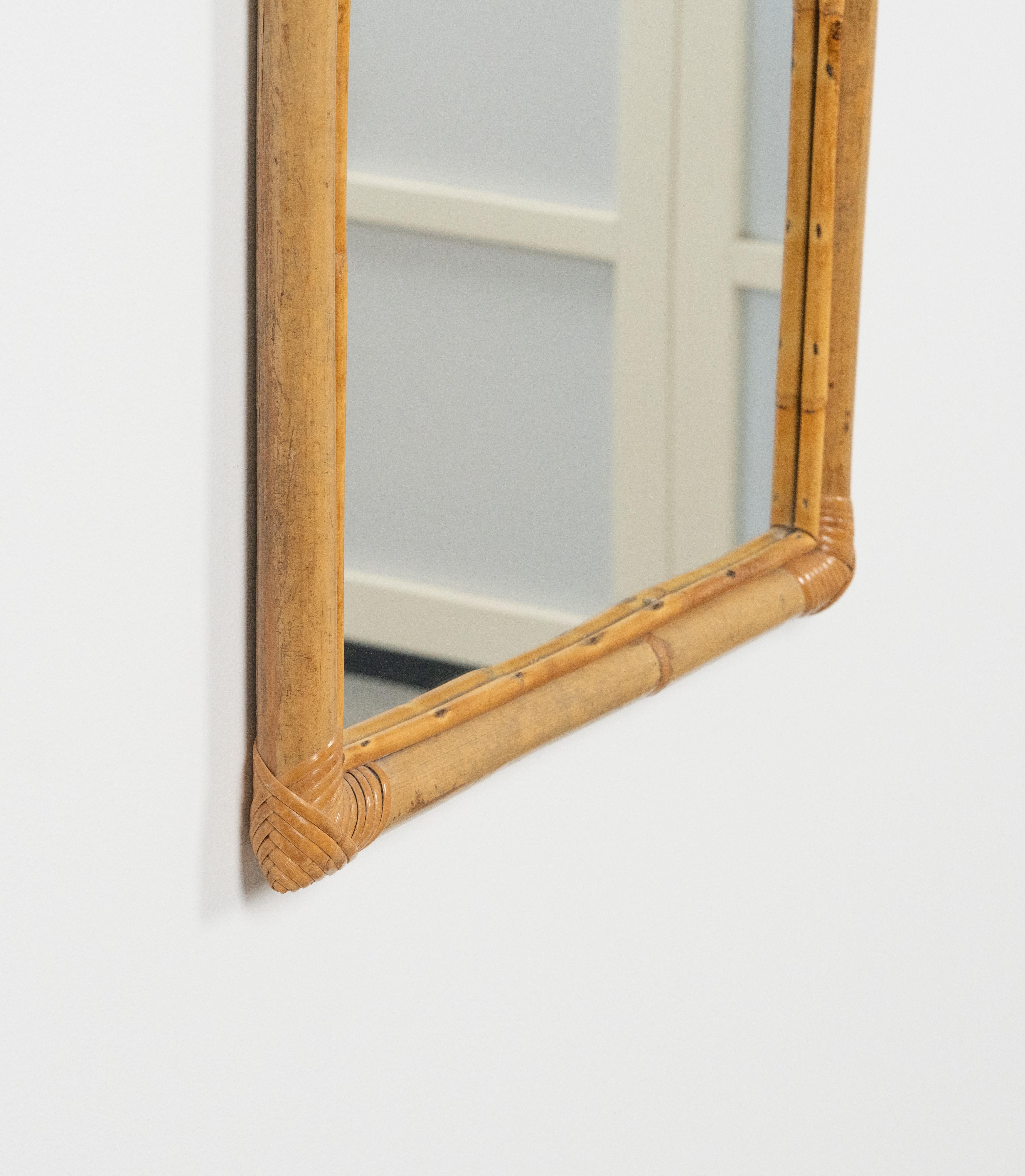 Midcentury Rectangular Wall Mirror in Rattan and Bamboo, Italy 1970s For Sale 4
