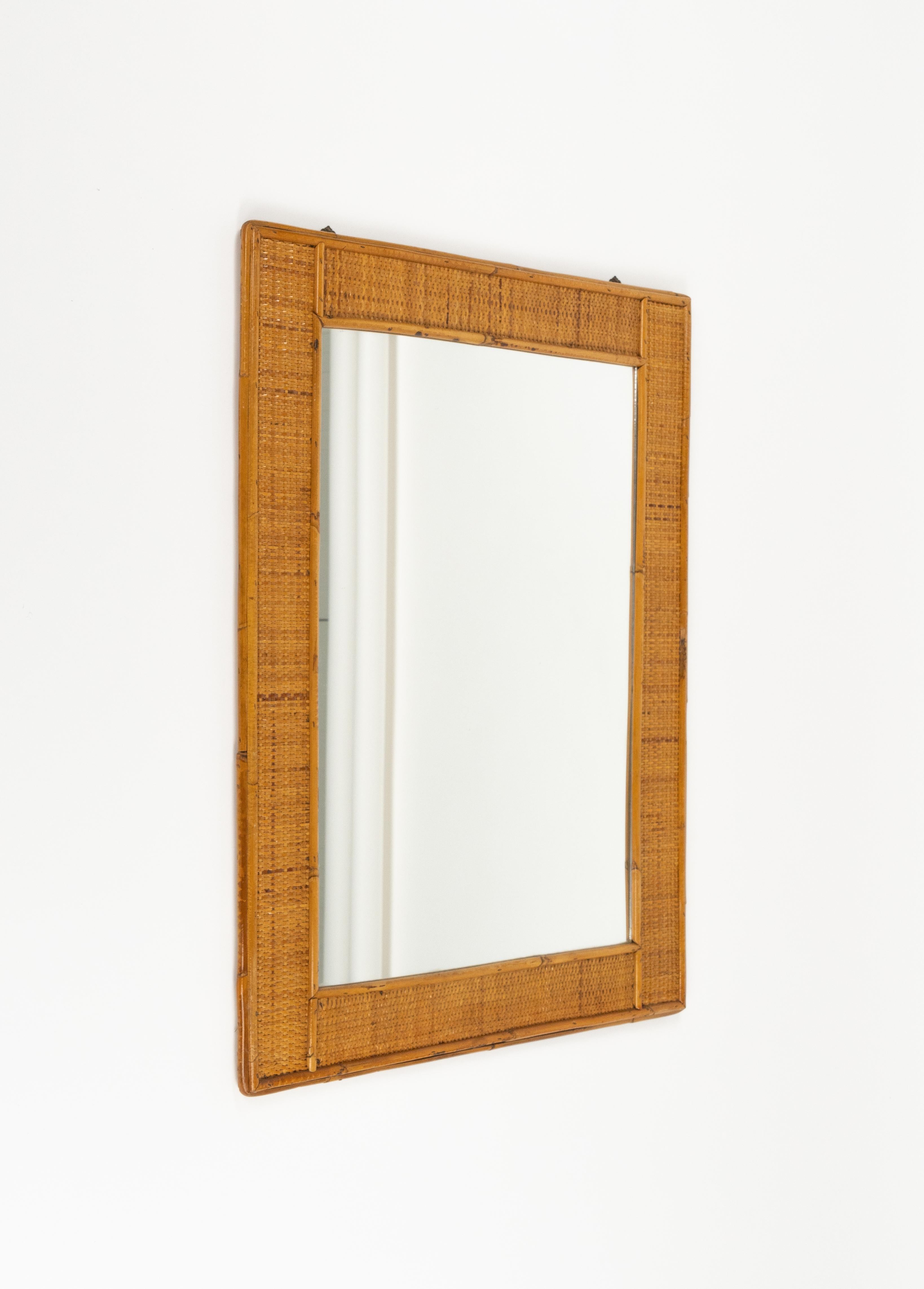 Italian Midcentury Rectangular Wall Mirror in Rattan and Wicker, Italy 1970s For Sale