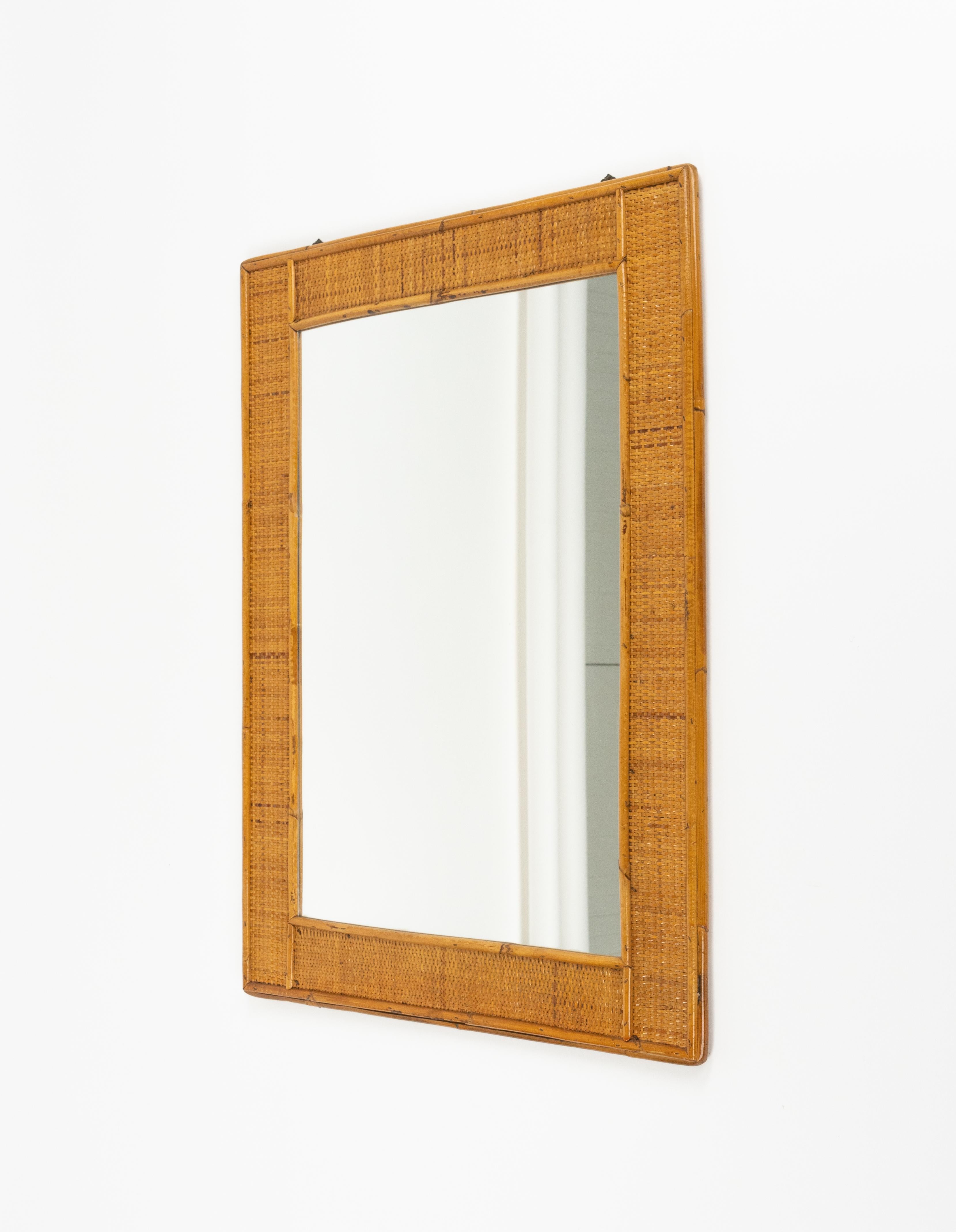 Bamboo Midcentury Rectangular Wall Mirror in Rattan and Wicker, Italy 1970s For Sale