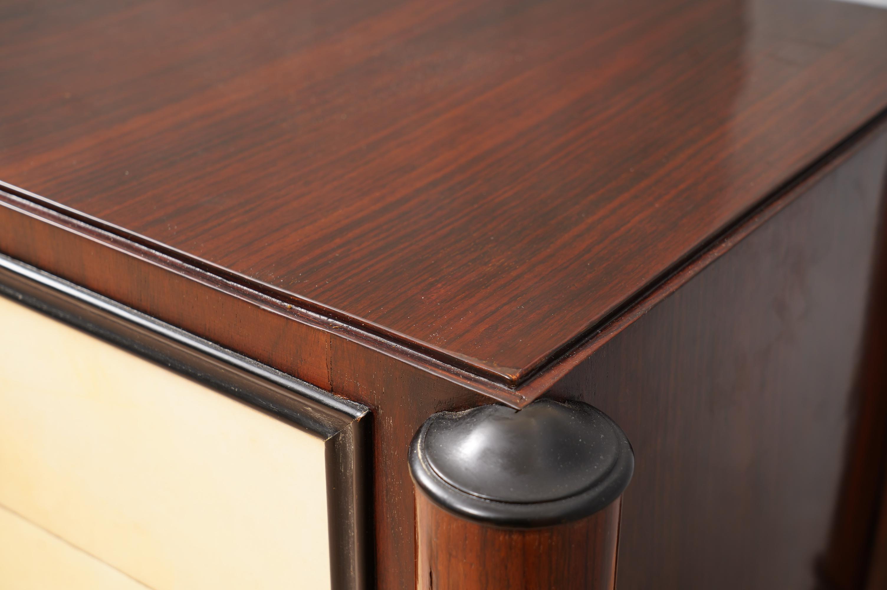 MidCentury Rectangular Walnut and Goatskin Italian Style Chests of Drawer, 1950 For Sale 2