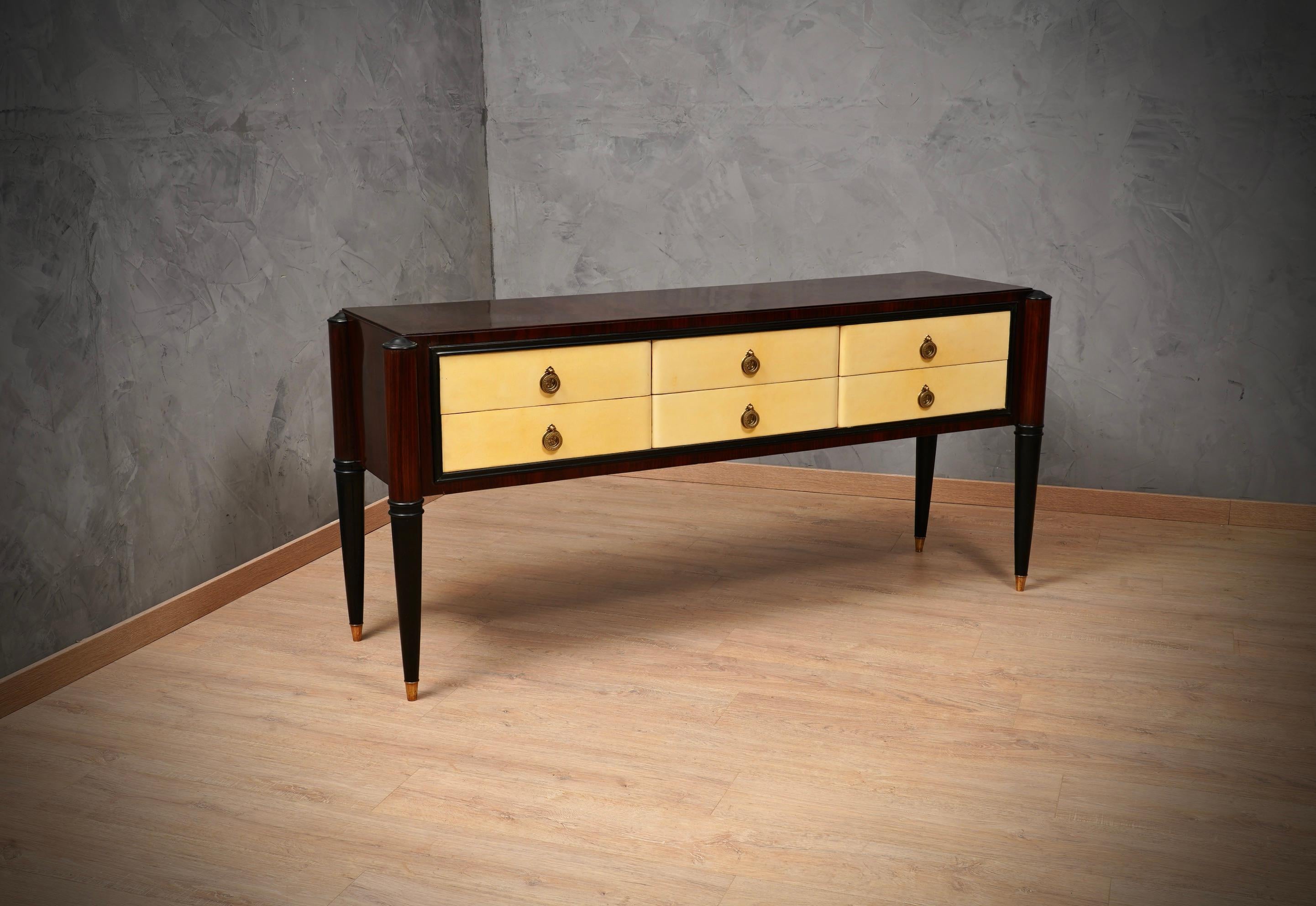 MidCentury Rectangular Walnut and Goatskin Italian Style Chests of Drawer, 1950 For Sale 5