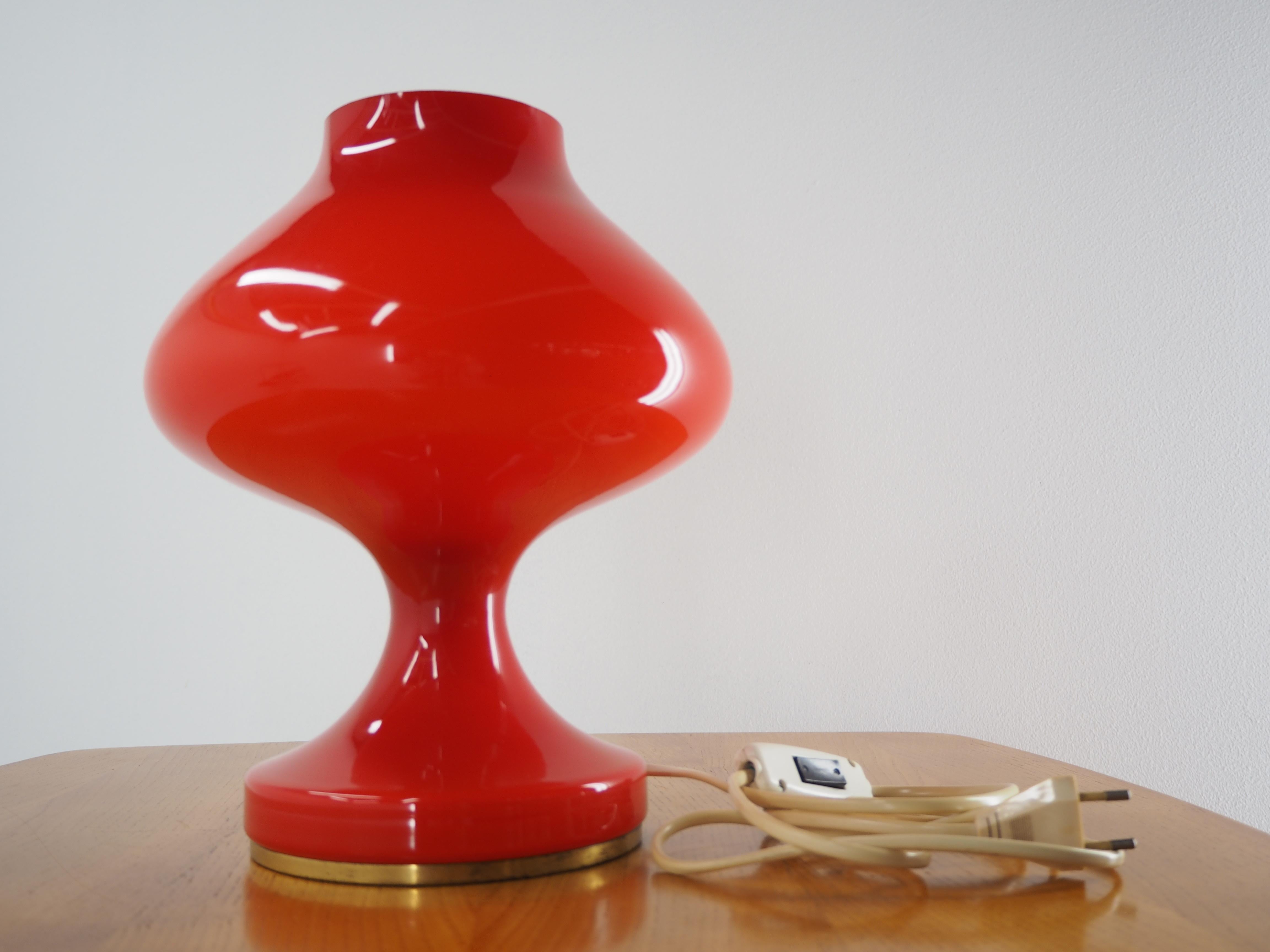 - Glass table lamp designed by Stepan Tabera for Czechoslovakian company OPP Jihlava in early
 1970s.
- Two layers of glass, white inside and red outside. 220V, E27.
- Very good condition, no defects on glass.
- Electric is original 185cm.
  