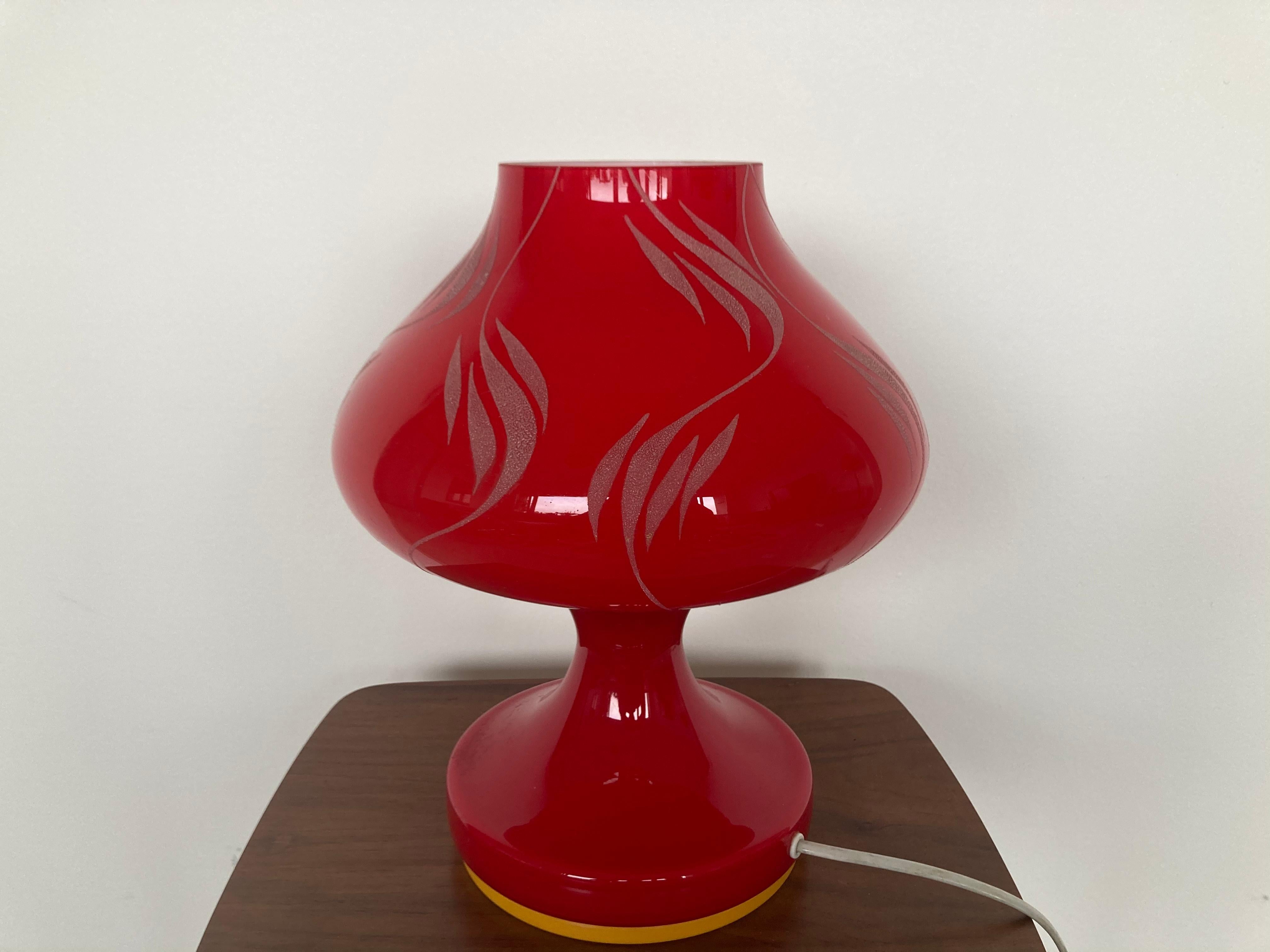 Czech Midcentury Red Glass Table Lamp by Stefan Tabery, 1960s