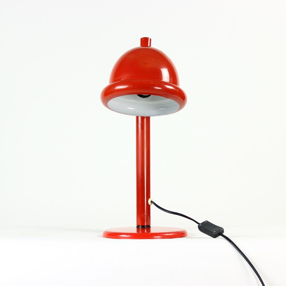 Midcentury Red Metal Table Lamp, Czechoslovakia 1960s For Sale 1