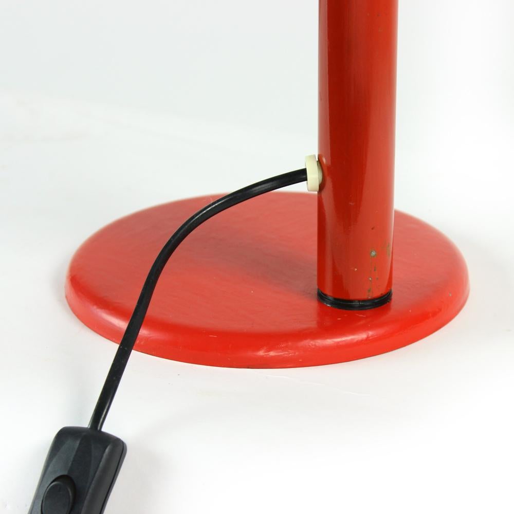 Midcentury Red Metal Table Lamp, Czechoslovakia 1960s For Sale 2