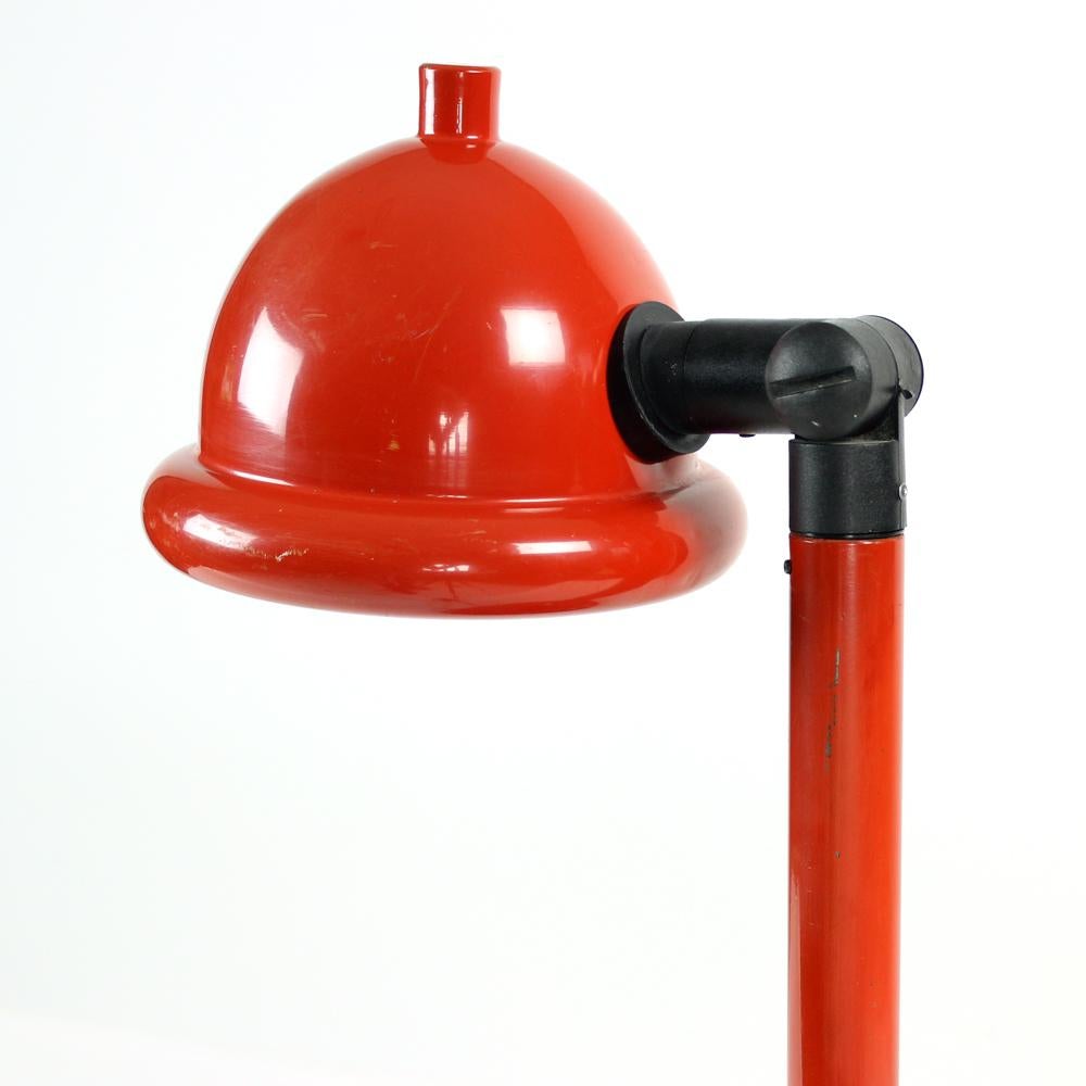 Midcentury Red Metal Table Lamp, Czechoslovakia 1960s For Sale 3