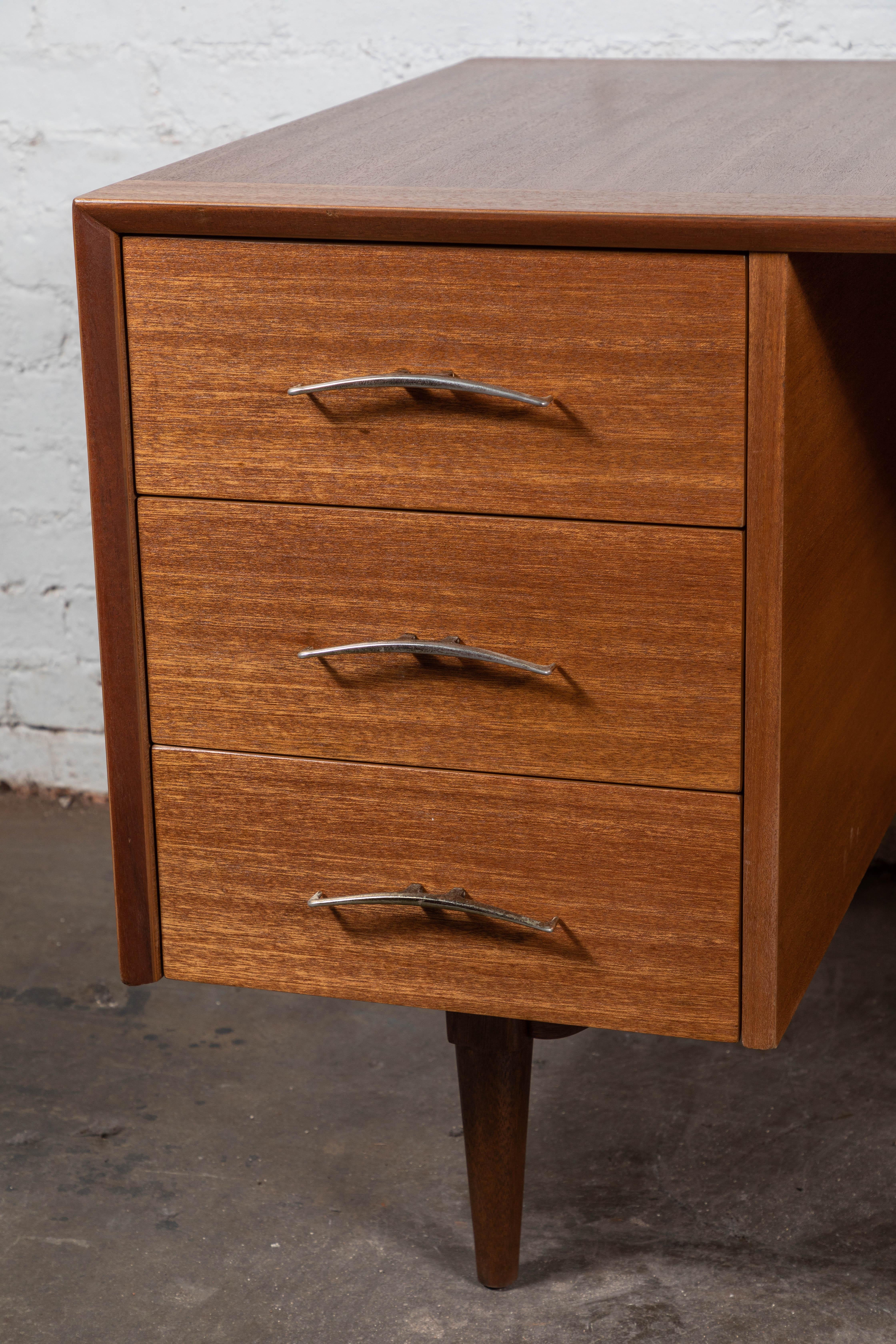 Midcentury Refinished Desk with Finished Back by Brown Saltman In Excellent Condition For Sale In santa monica, CA
