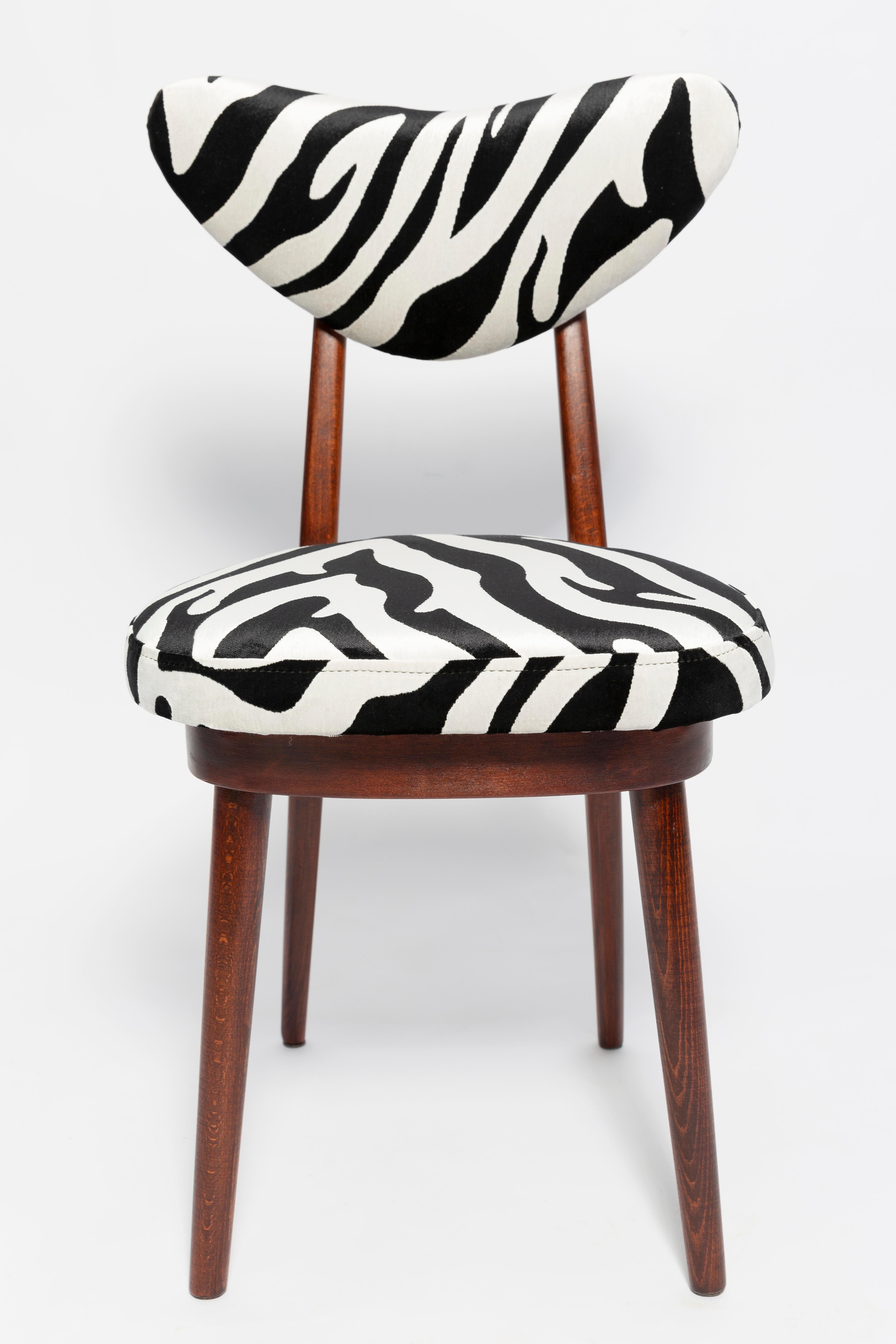 Midcentury Regency Zebra Black and White Heart Chair, Poland, 1960s For Sale 4