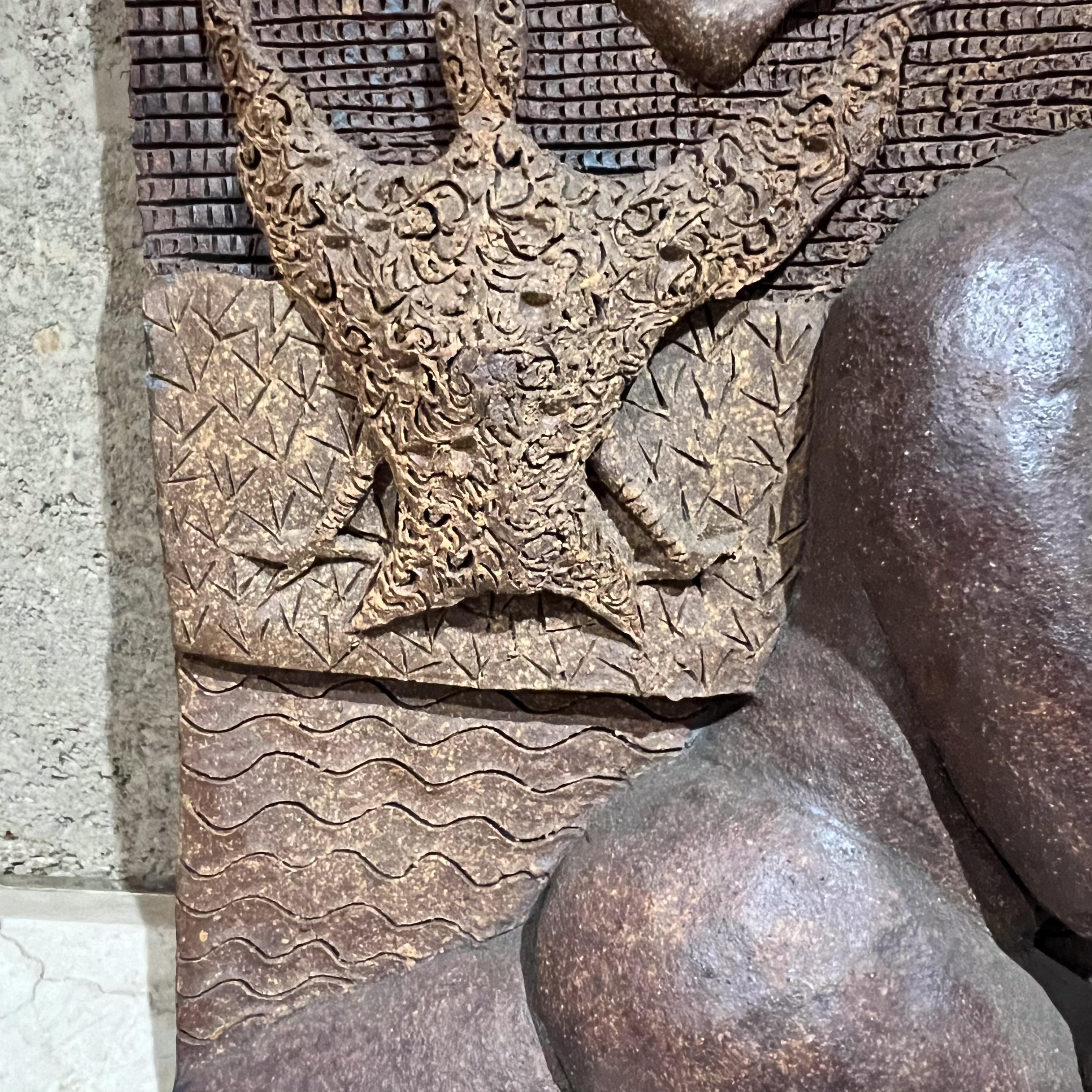 Arte da parete in rilievo del Medioevo Scultura in ceramica in vendita 4