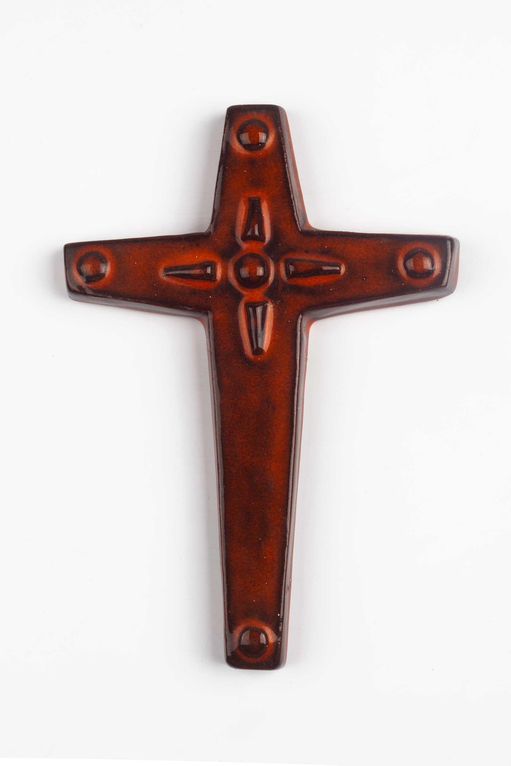Midcentury Religious European Ceramic Cross, 1970s In Good Condition For Sale In Chicago, IL