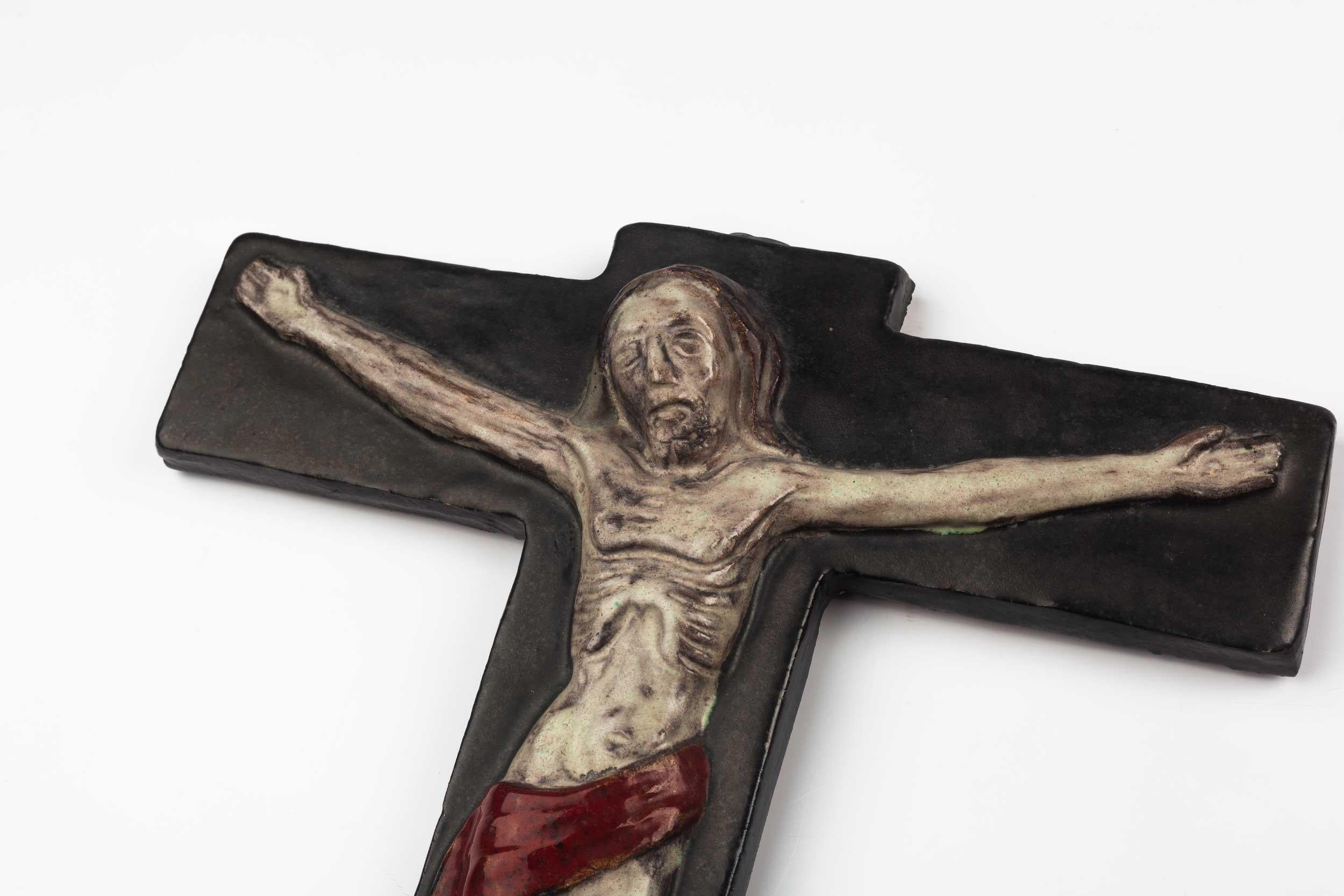 Midcentury Religious European Crucifix, Gray, Red, 1970s For Sale 1